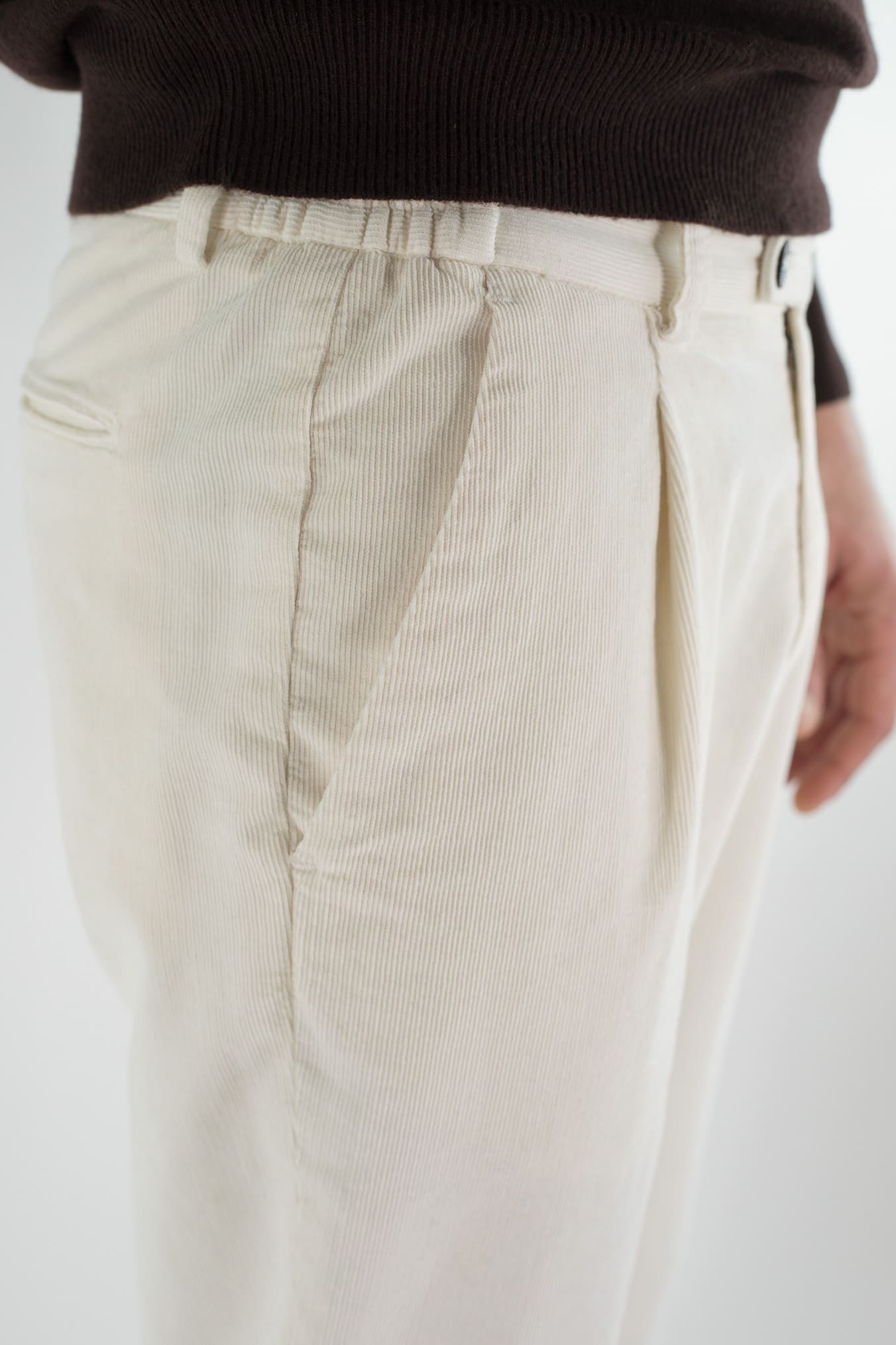 GUARINO Pantaloni Velluto Millerighe Bianco