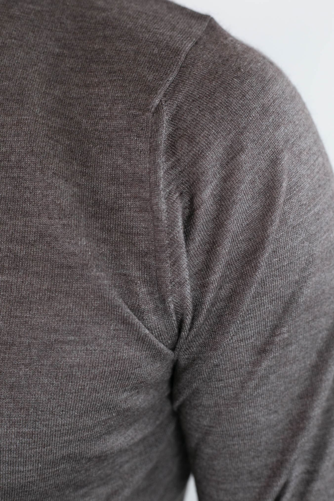 GUARINO Girocollo Superlight Cashmere e Seta Pettinato Noce