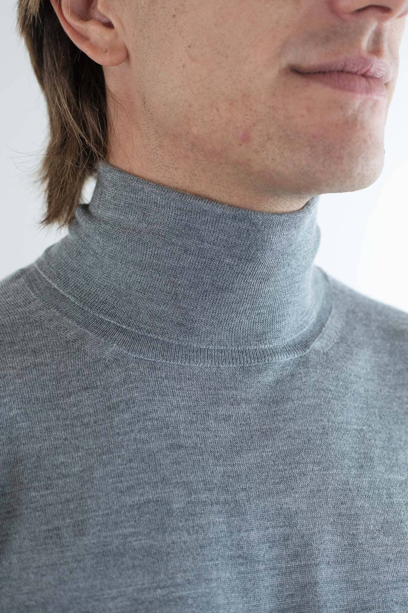 GUARINO Dolcevita Cashmere e Seta Superlight Grigio