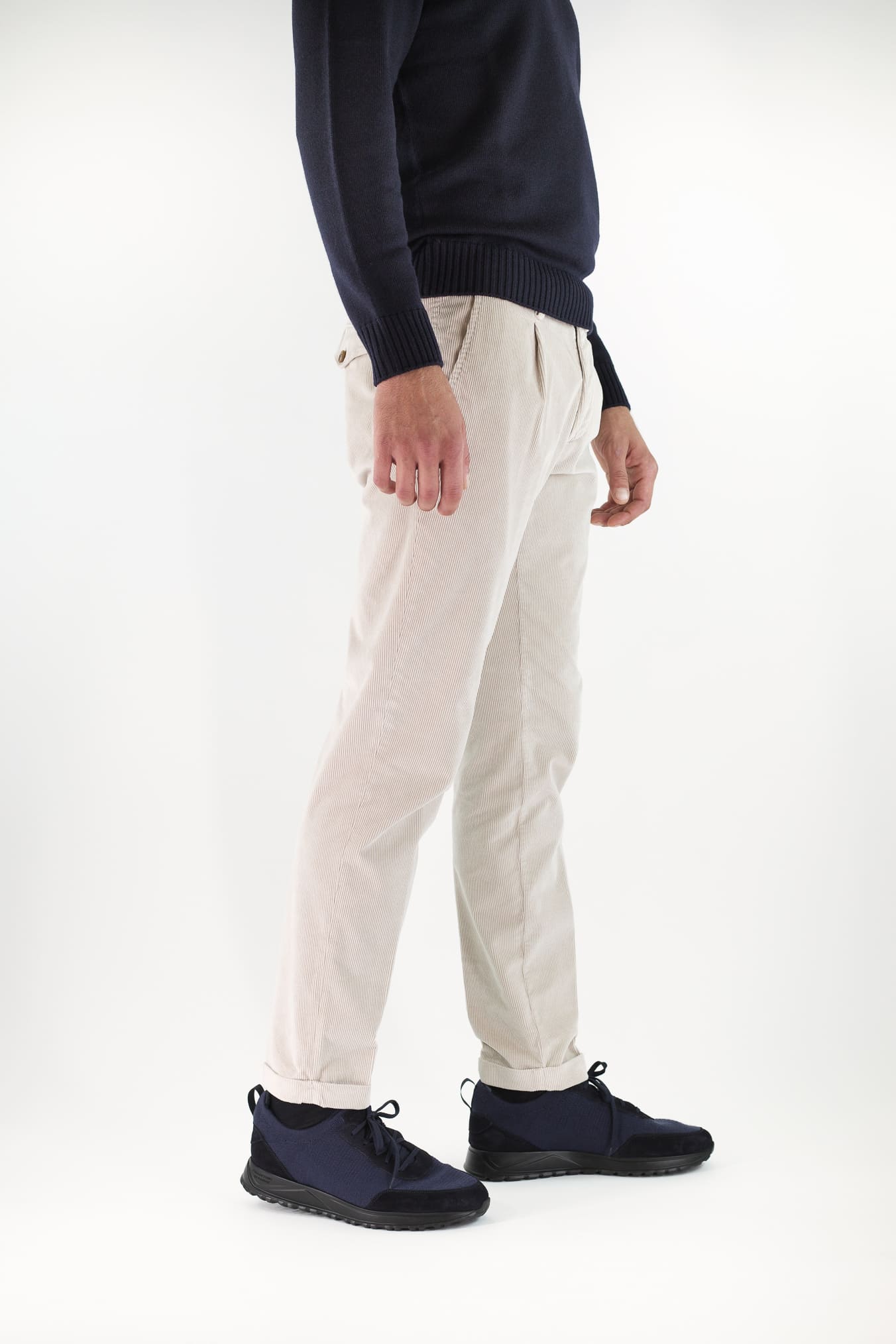 MYTHS Pantaloni Velluto Lavato Beige