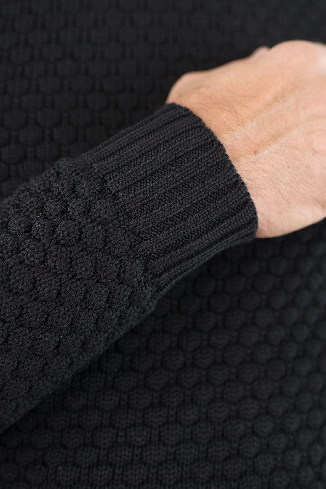 RAKKI' Dolcevita "Hubbel" Nido D'Ape Merinos Nero