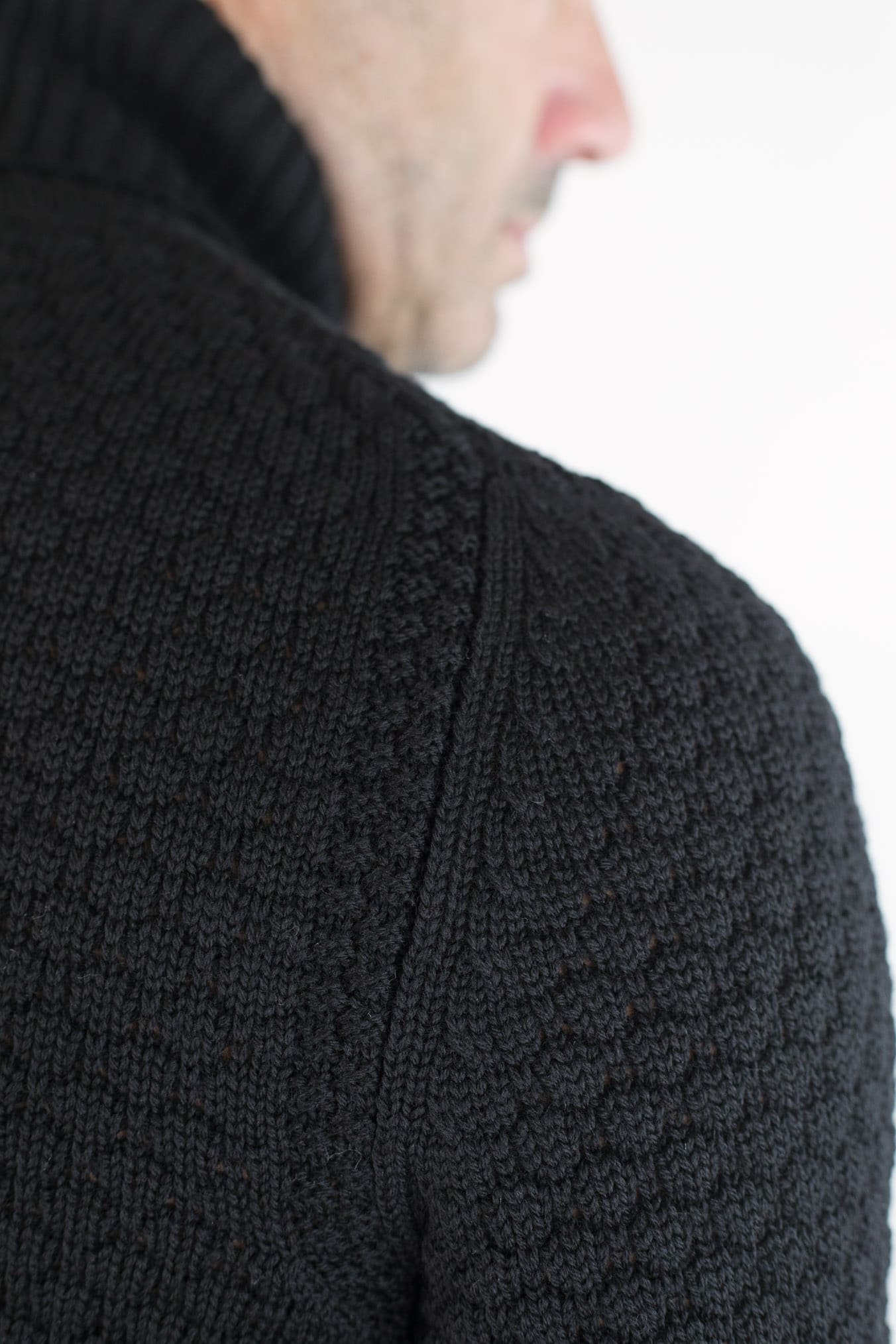 RAKKI' Dolcevita "Hubbel" Nido D'Ape Merinos Nero