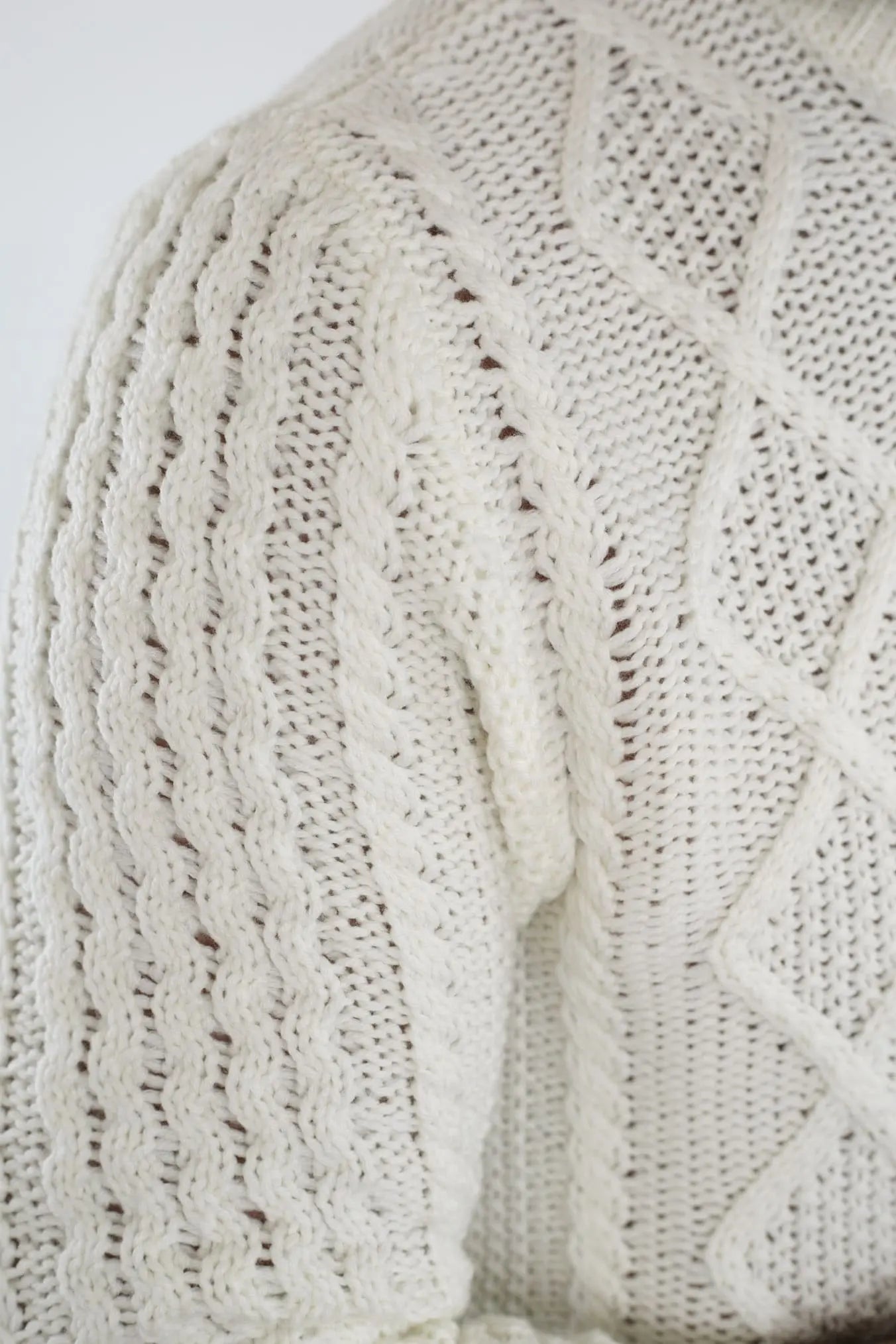 RAKKI' Girocollo "The King of Cool" Bianco Lana