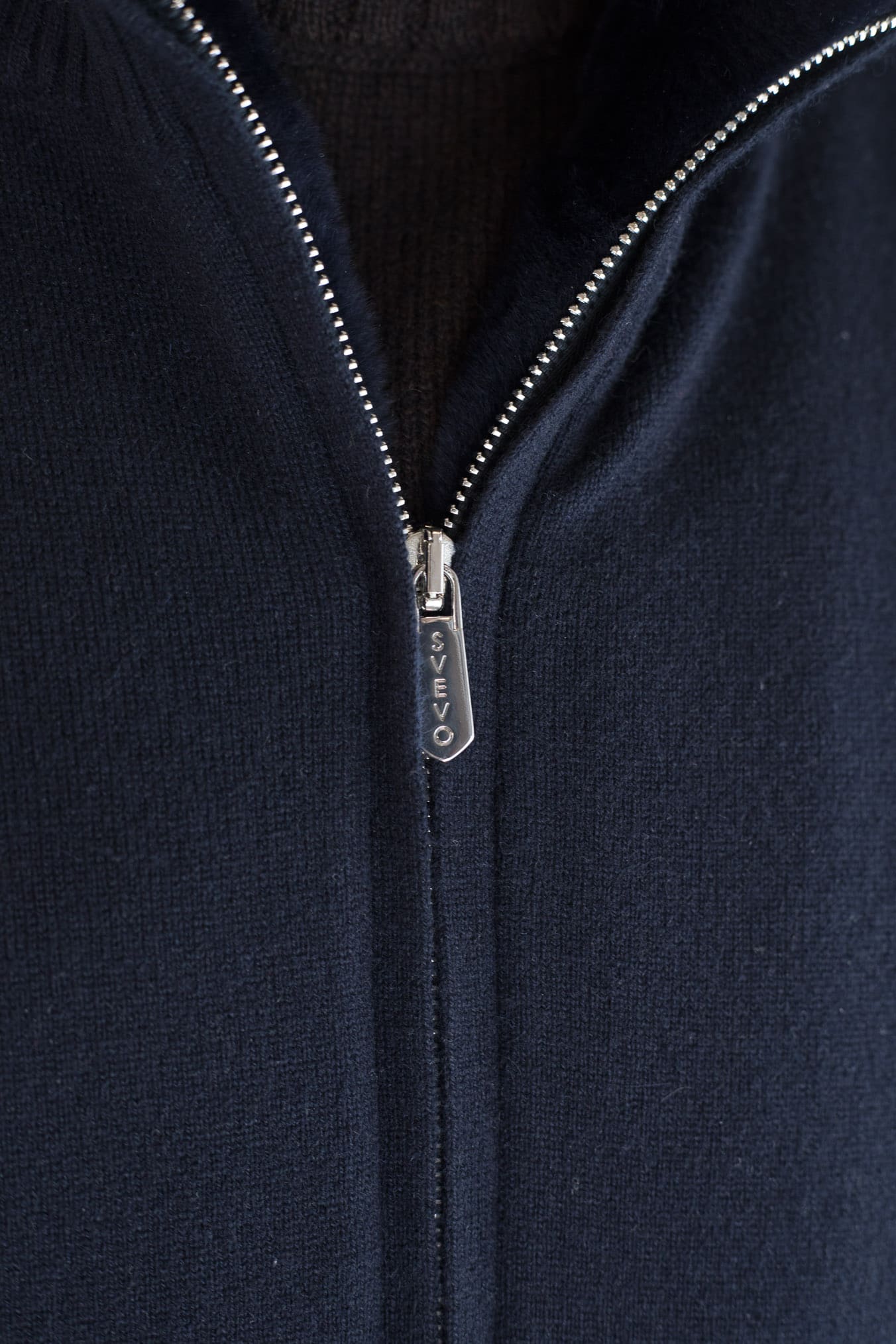 SVEVO PARMA Bomber Maglia Cashmere Castorino Blu