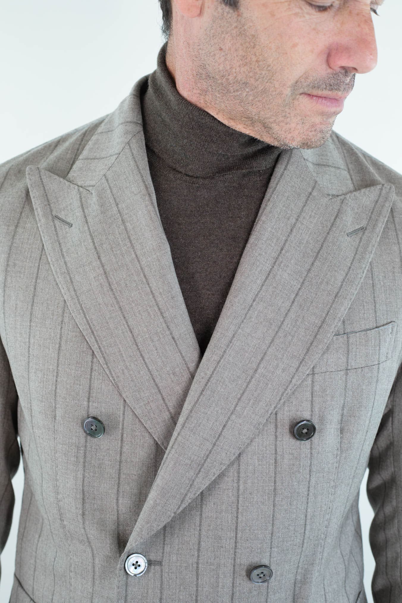 TOMBOLINI Abito Doppiopetto Gessato "Zero Gravity" Tortora