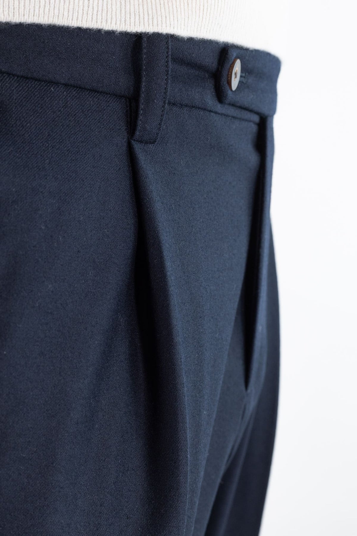 GUARINO Pantaloni Tessuto Jersely® Loro Piana Blu