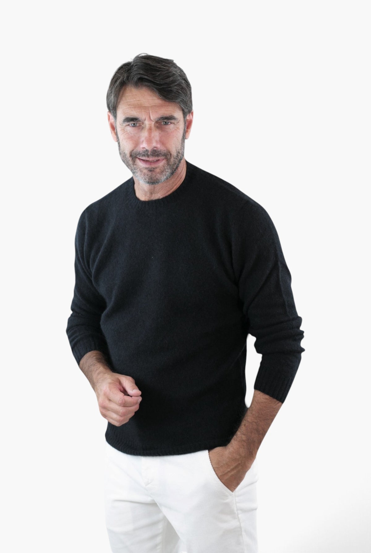 Maglia Girocollo in Cashmere e Seta Nero GUARINO