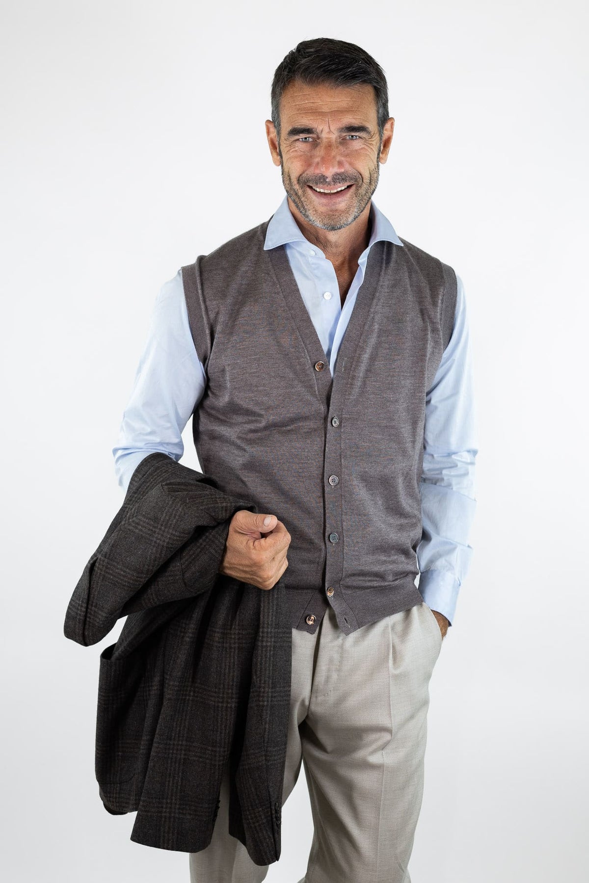 GUARINO Gilet Cashmere Bottoni Tortora