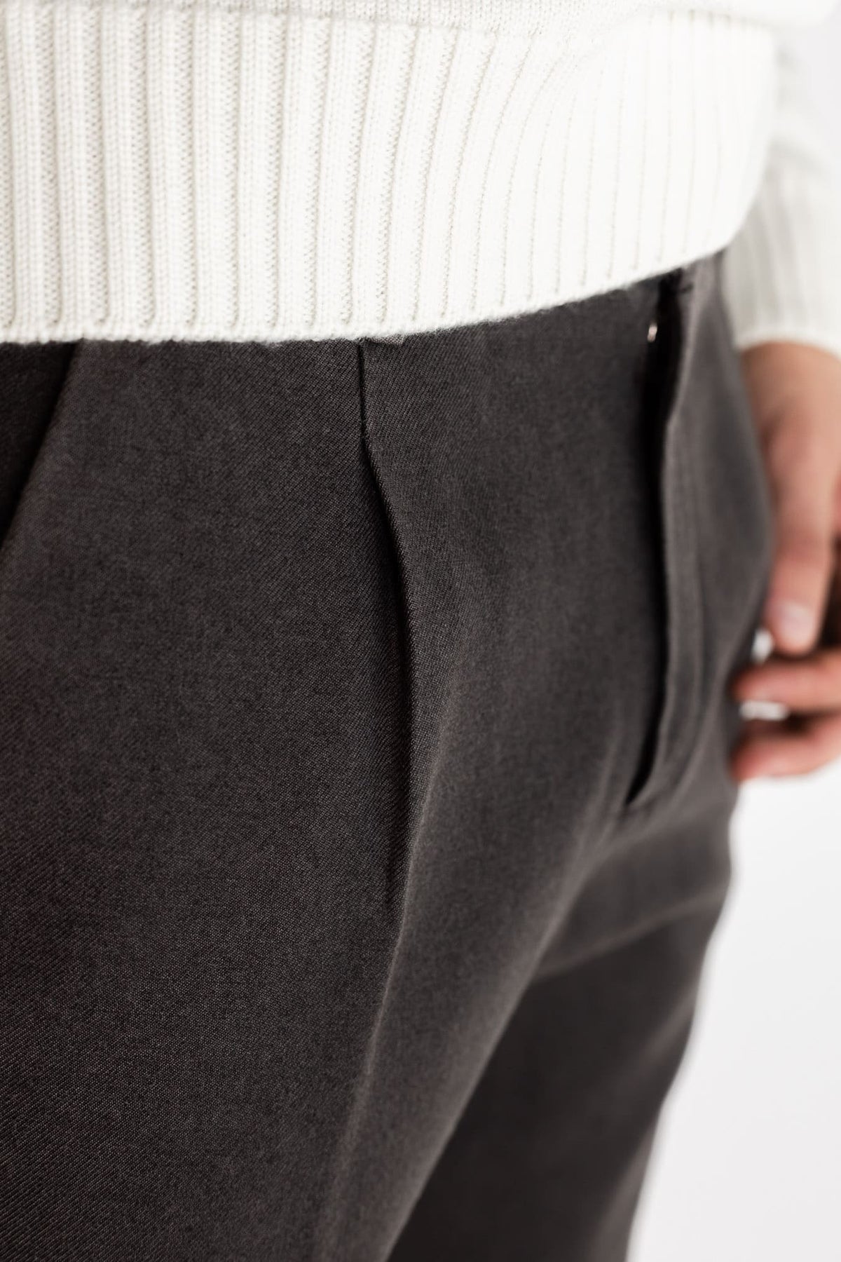MYTHS Pantaloni Lana Washed Testa Moro