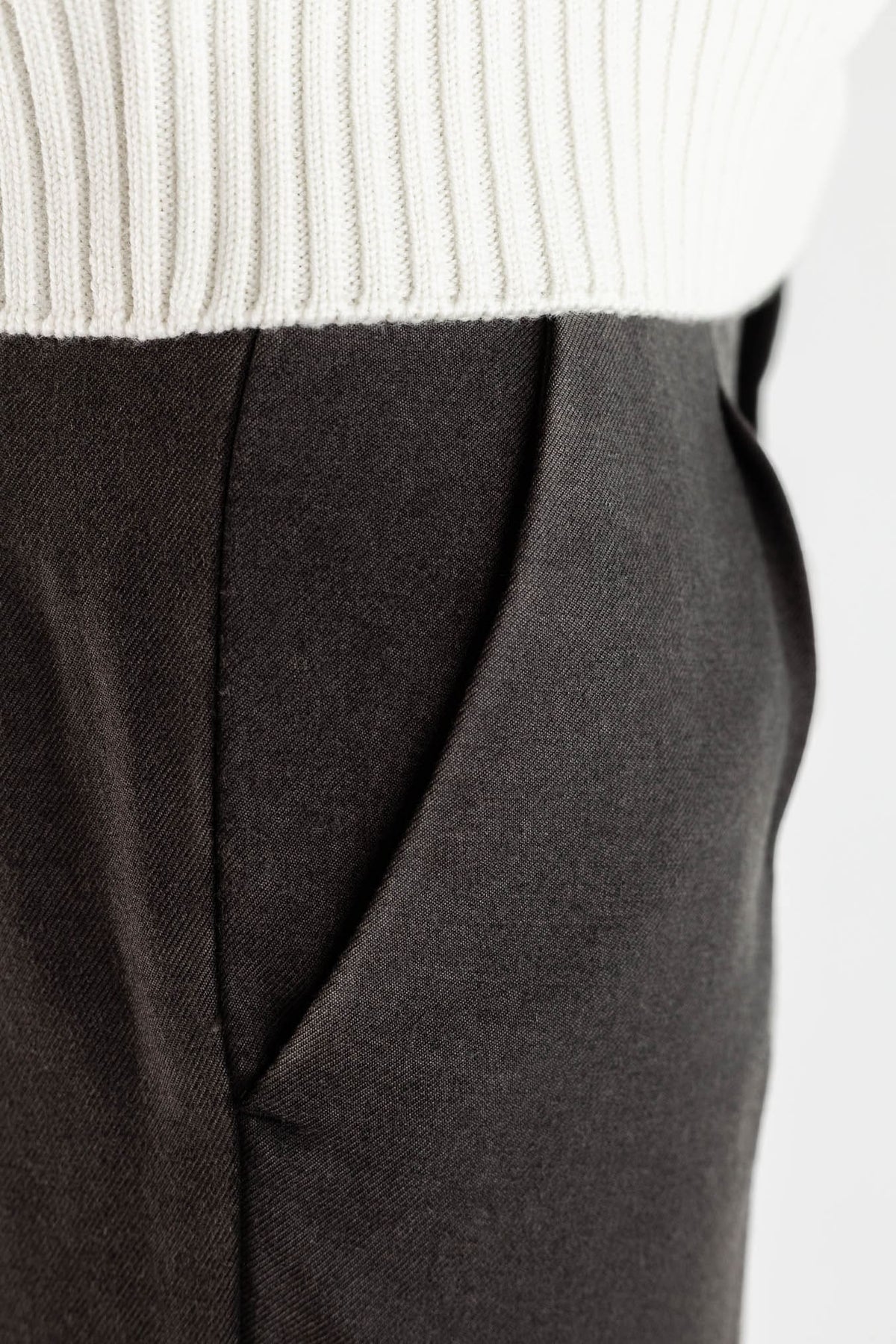 MYTHS Pantaloni Lana Washed Testa Moro