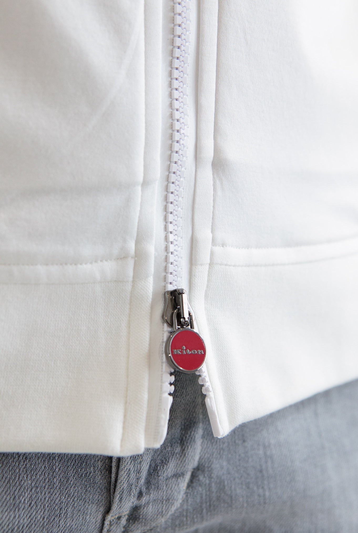 KITON Felpa Filo di Scozia Full Zip Bianca - Guarino Store