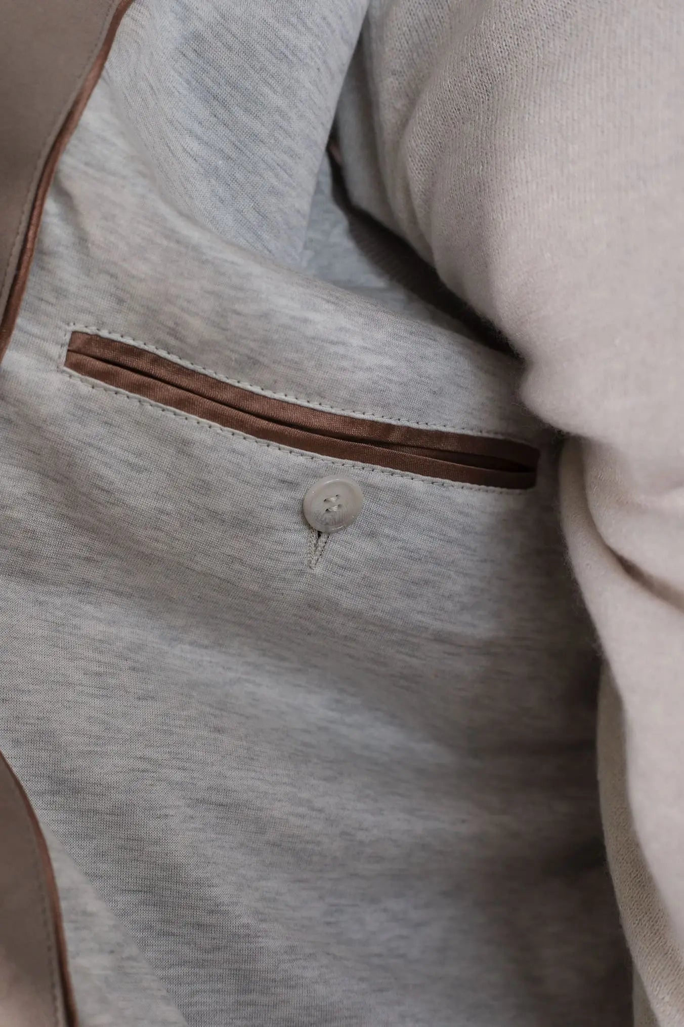 MANDELLI Gilet Suede Beige