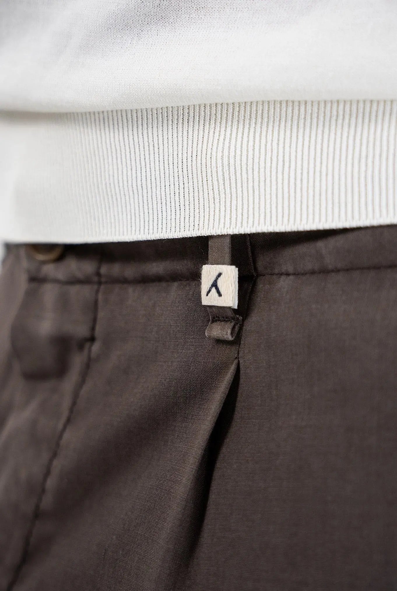 Pantaloni Fresco Lana con Pinces Testa di Moro - Guarino Store