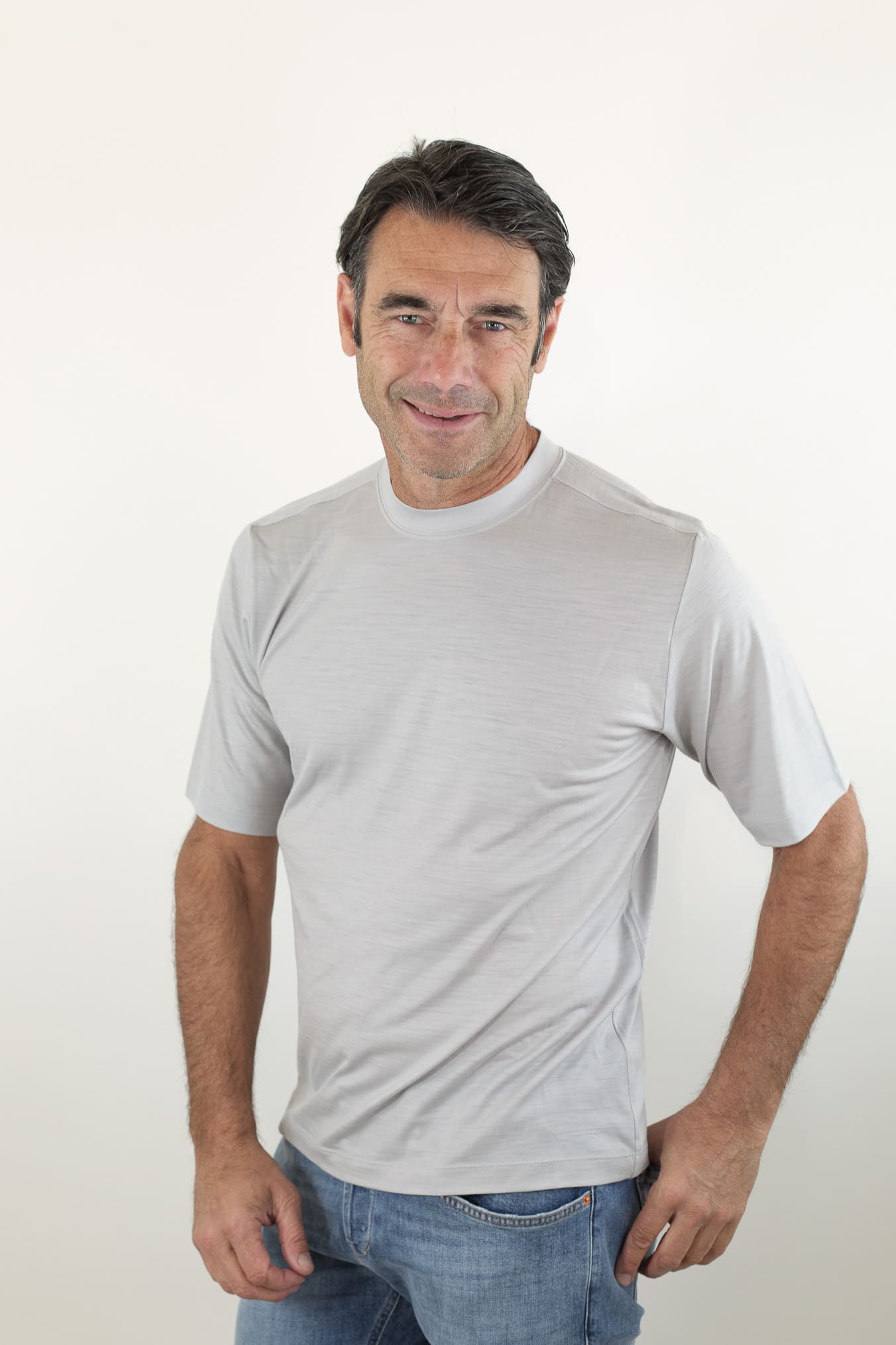 SEASE T-Shirt Runner Maniche Corte Grigio Perla