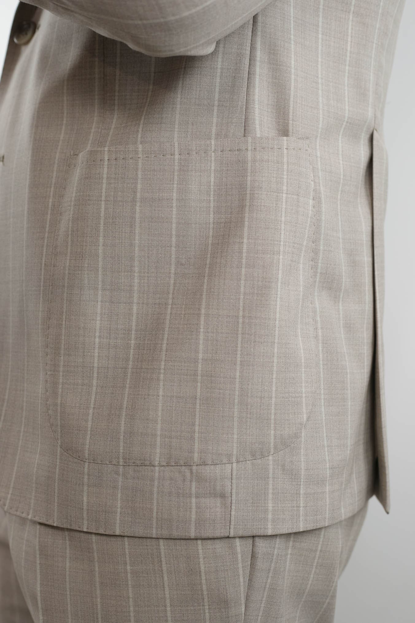 Abito Gessato Monopetto a Lancia Beige - Guarino Store