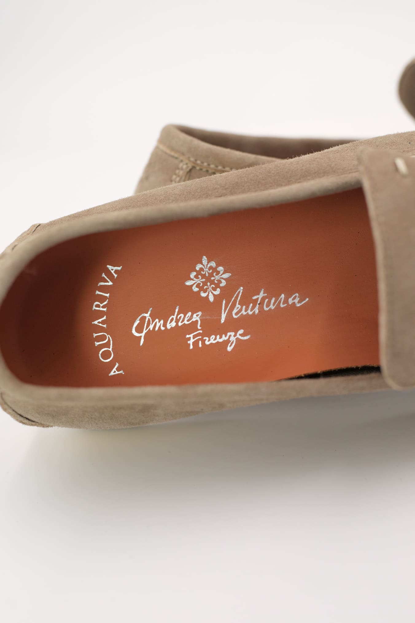 ANDREA VENTURA Mocassini Sfoderati in Suede Beige Chiaro