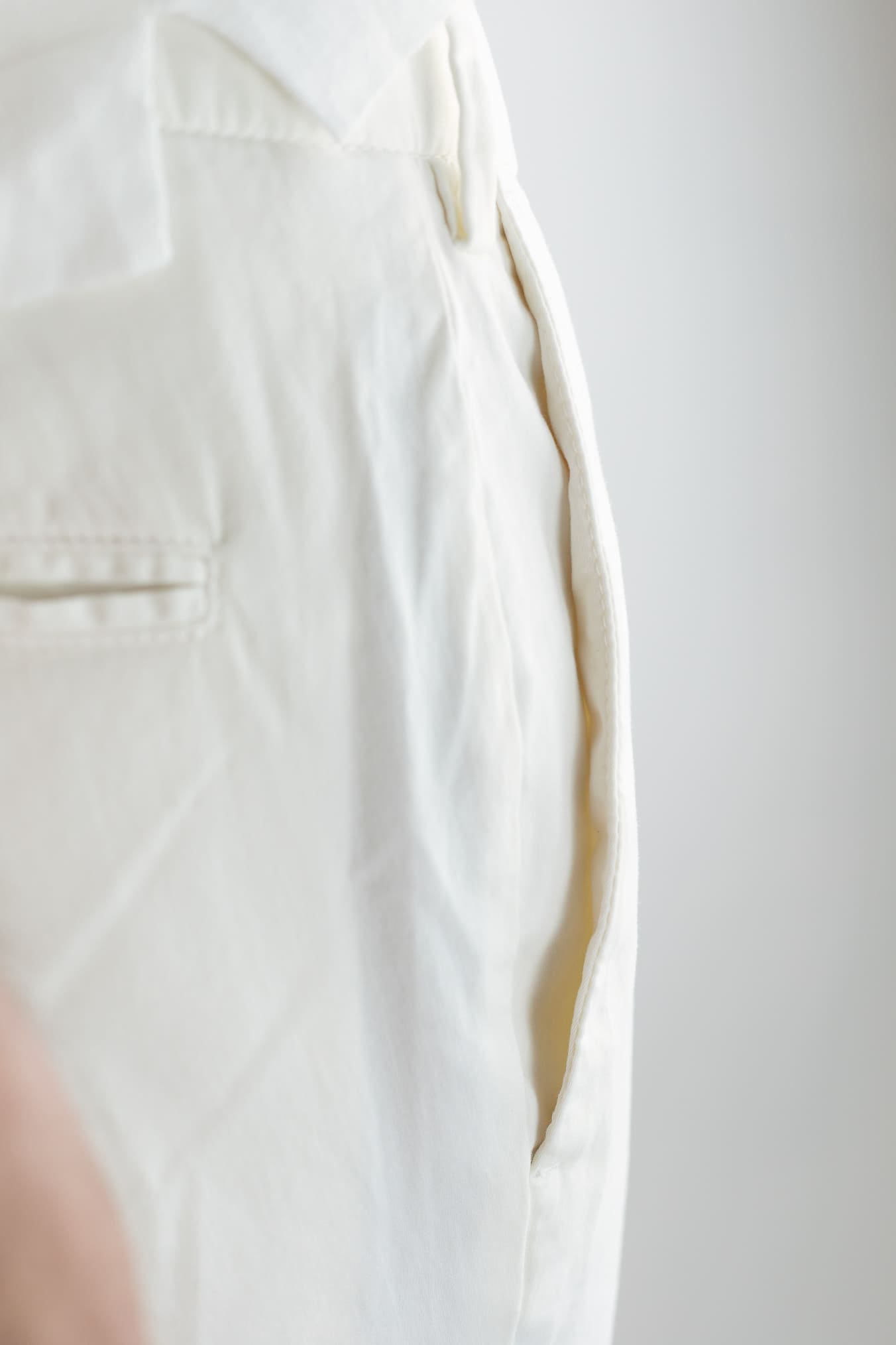 GUARINO Pantaloni Supersoft Cotone Seta Bianco Panna