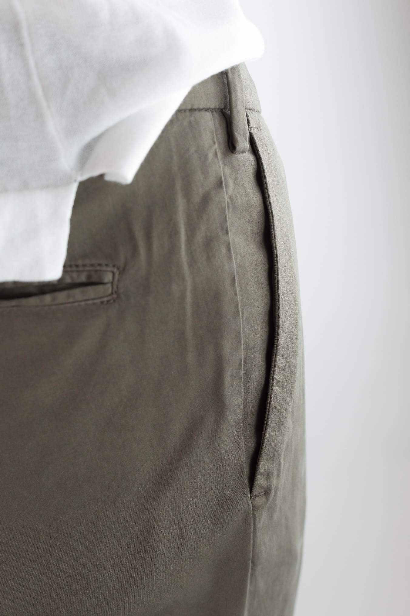 GUARINO Pantaloni Supersoft Cotone Seta Fango