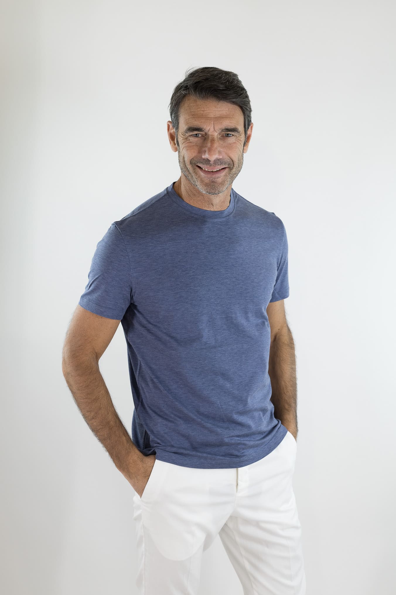 ISAIA T-Shirt Seta e Cotone Blu Denim