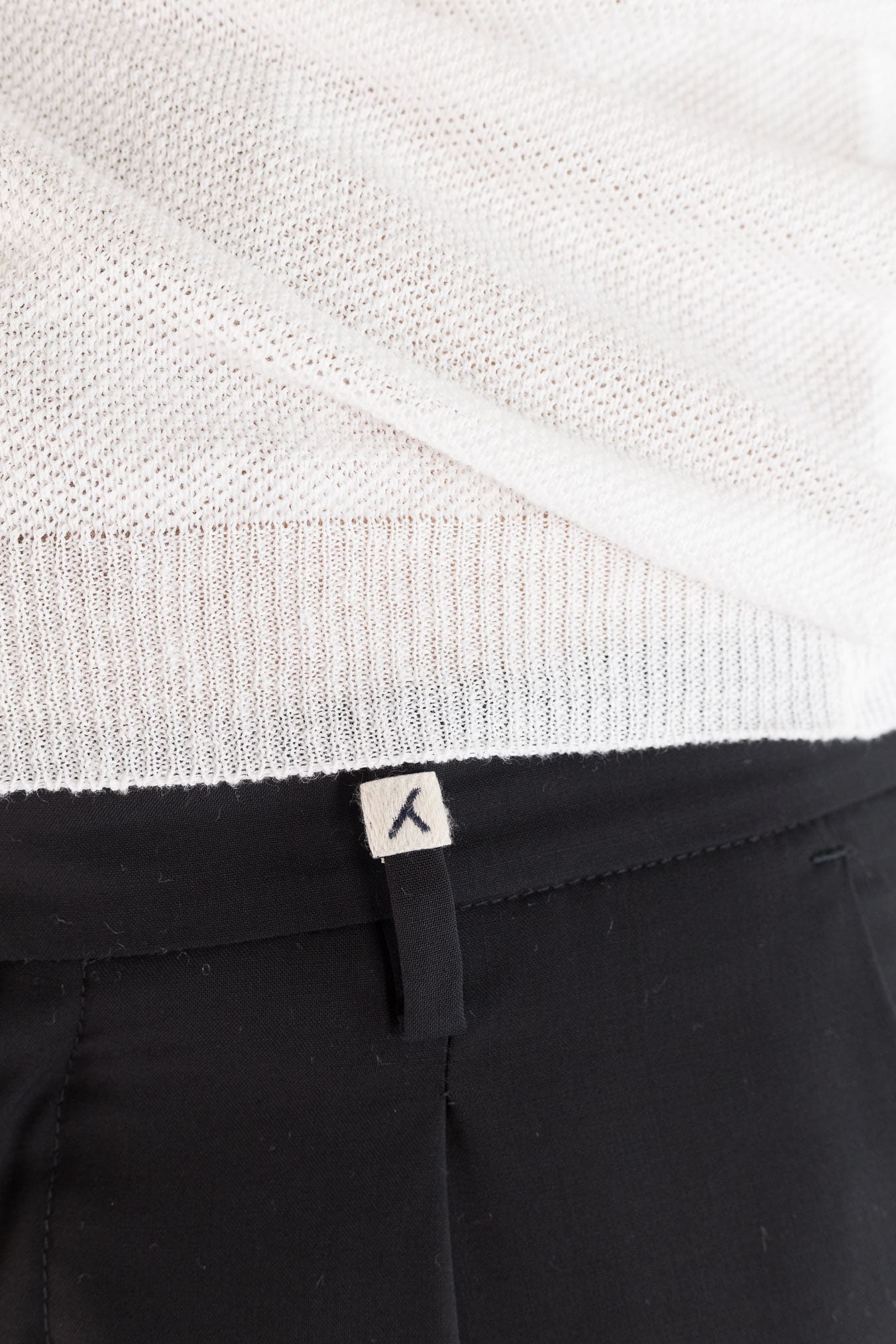 MYTHS Pantaloni Fresco Lana Pinces Nero