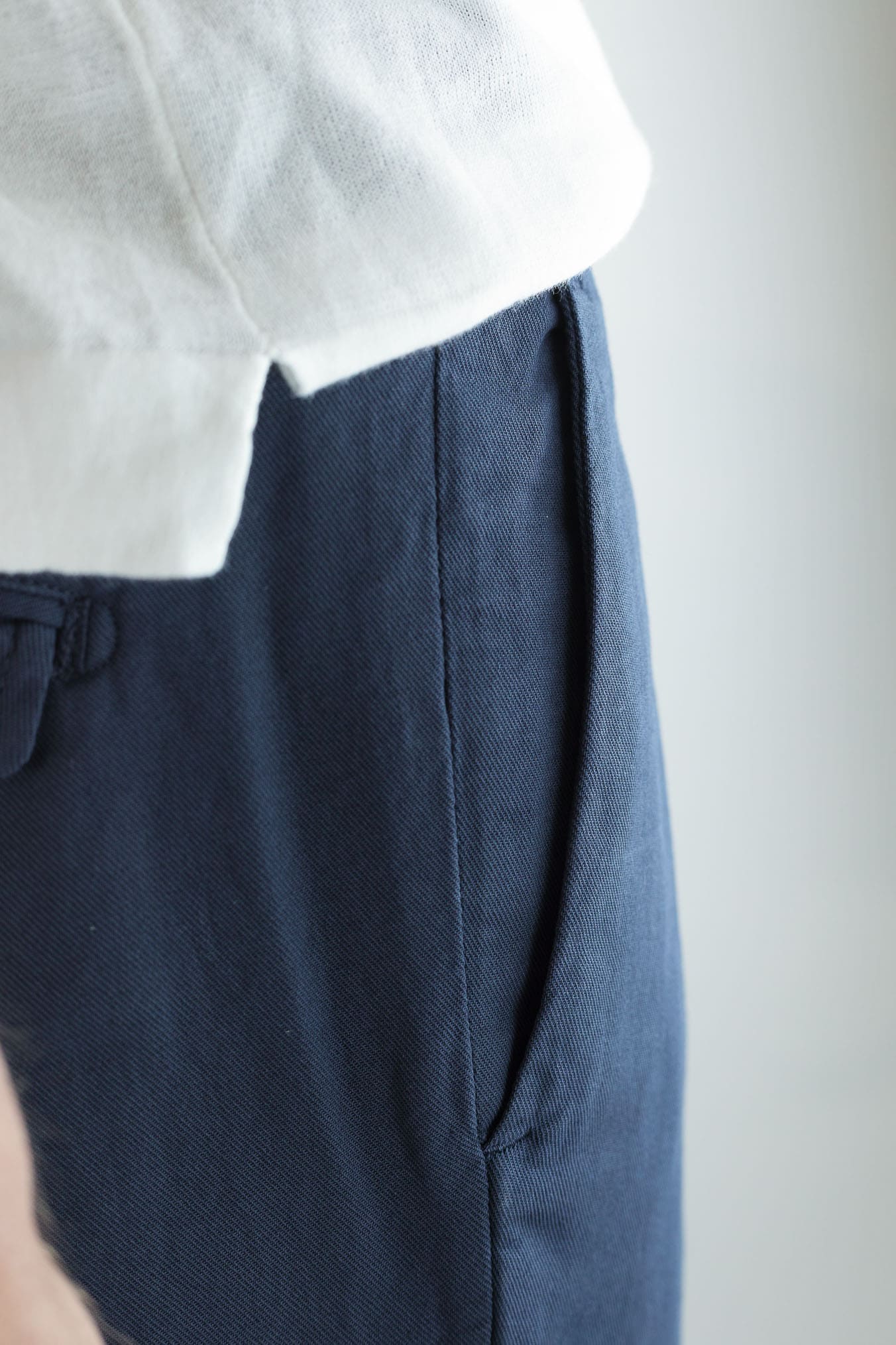 MYTHS Pantaloni Ice Cotton Pinces Blu Chiaro