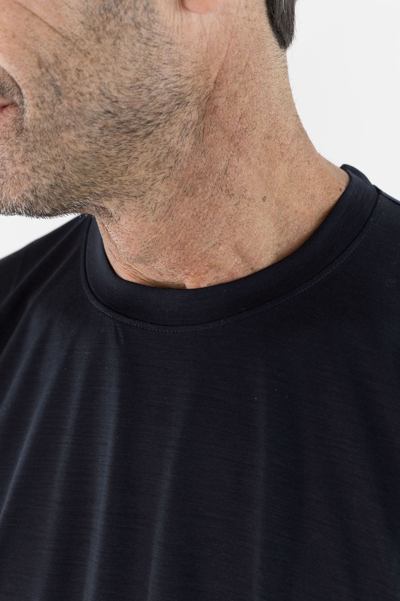PESCAROLO T-Shirt "James" Jersey Lana Superlight Blu