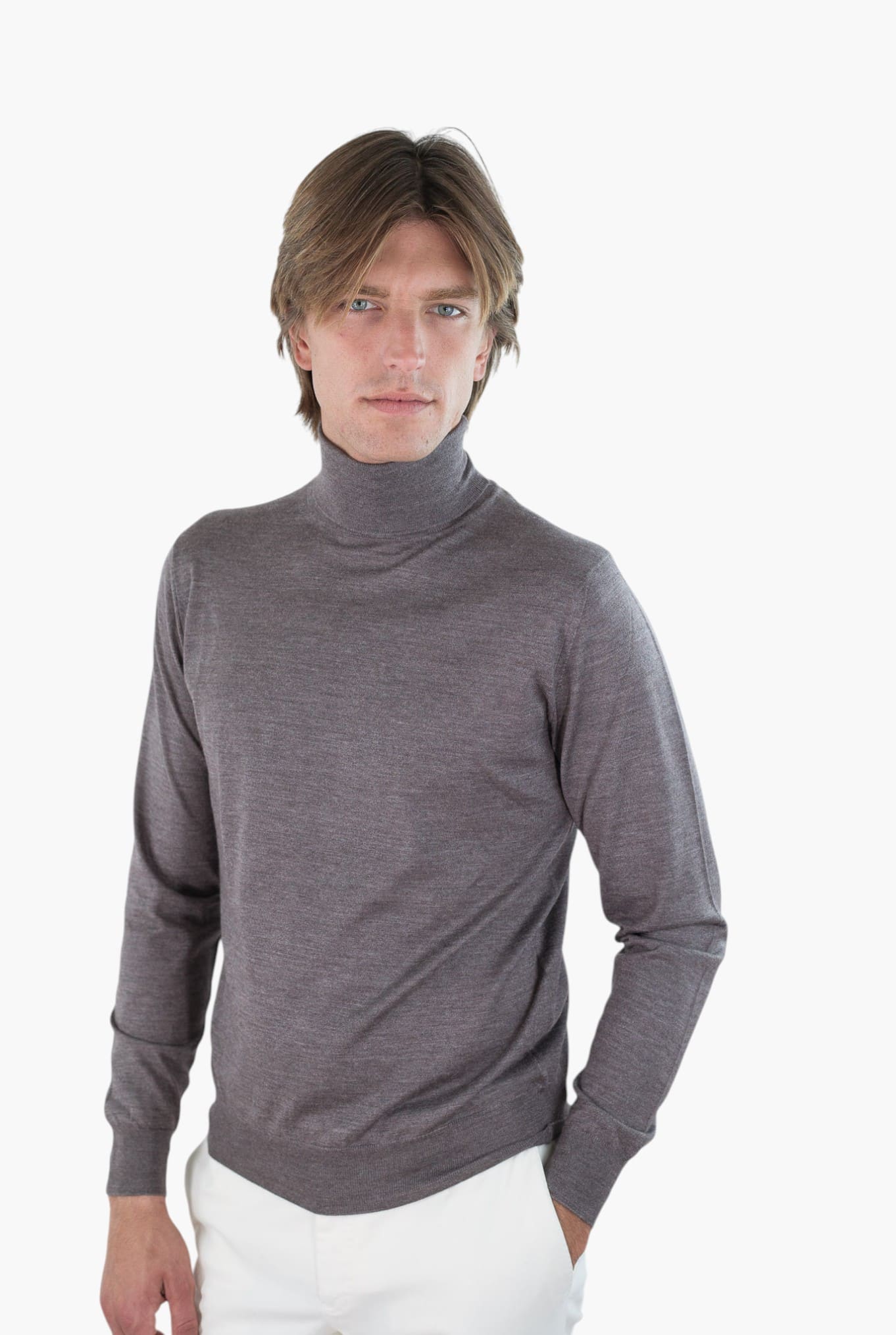 Walnut Combed Cashmere and Silk Turtleneck