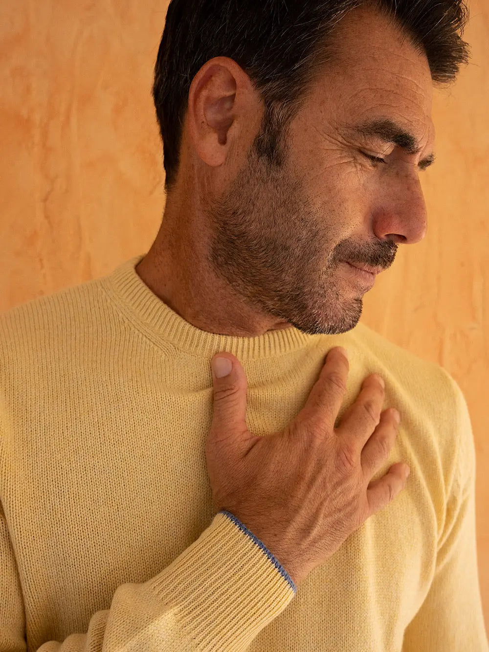 Girocollo cashmere tessuto Loro Piana giallo - Guarino Store