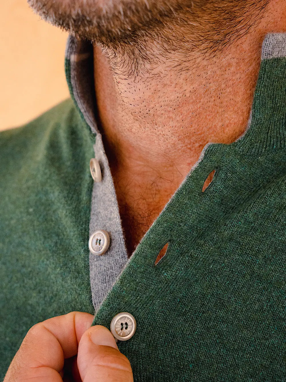 Fedeli pullover 3 bottoni in cashmere verde - Guarino Store
