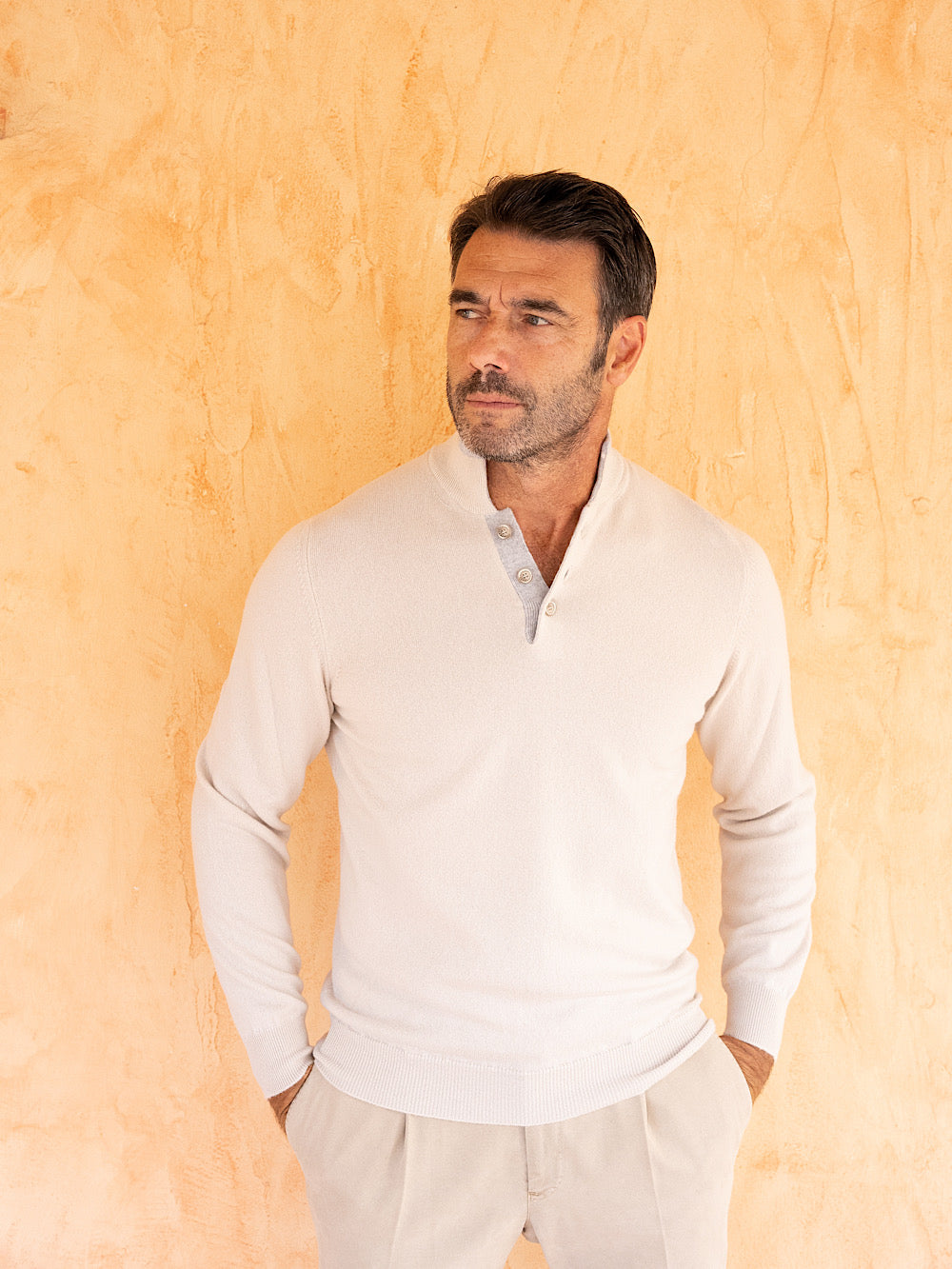 Fedeli pullover 3 bottoni in cashmere sabbia - Guarino Store