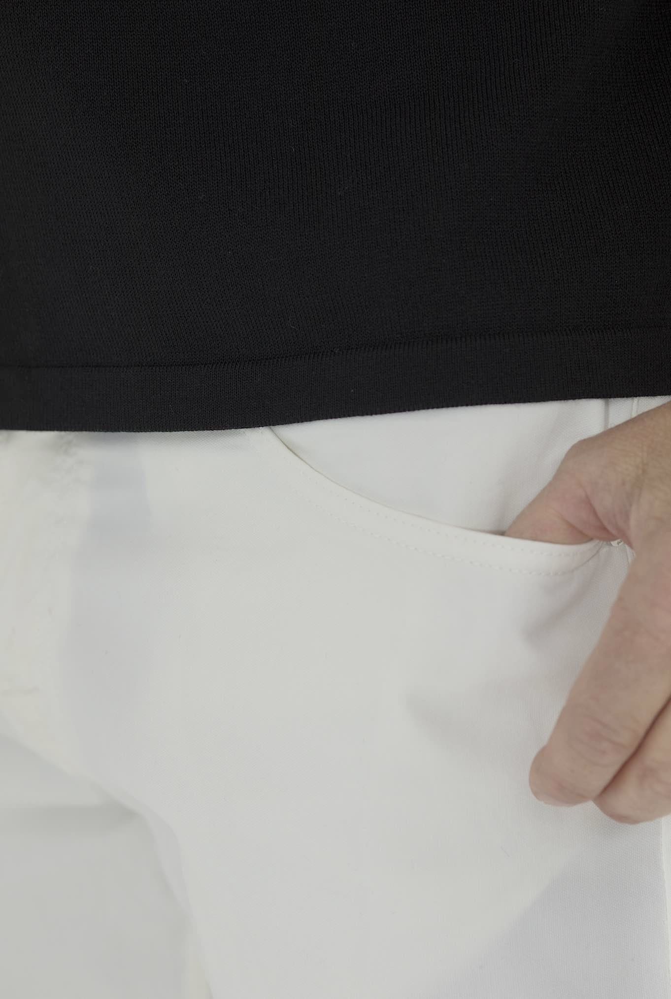 Girocollo Maniche Corte Boxy Nero - Guarino Store