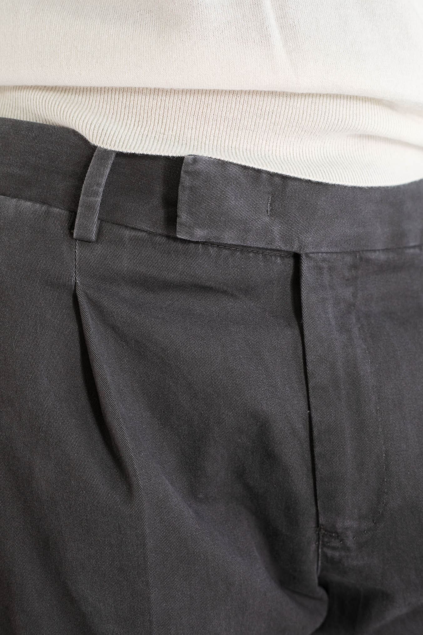 "Edge Rebel" Gabardine Cotton Trousers in Anthracite