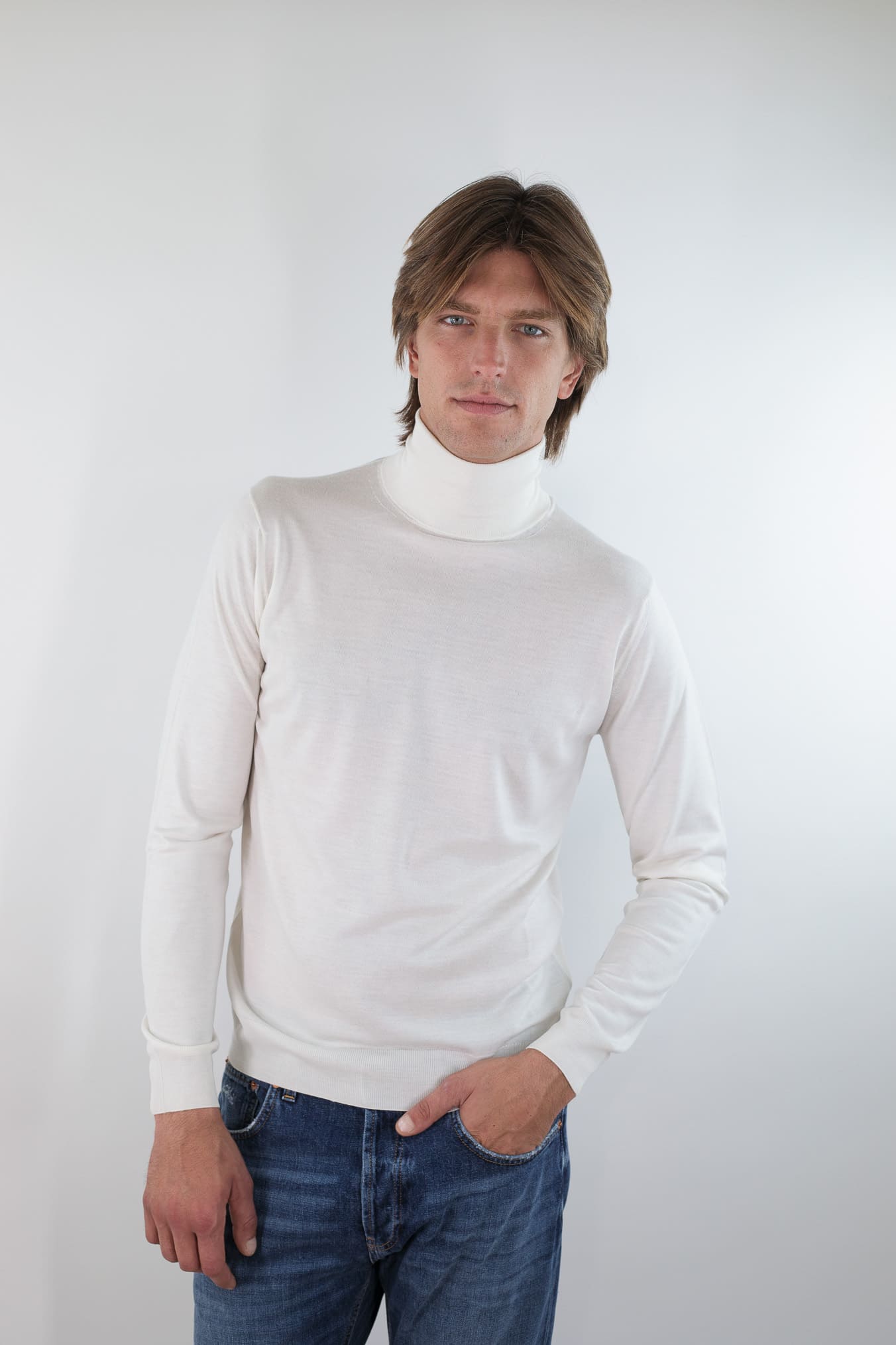 Cashmere and Silk Combed Turtleneck Cream White