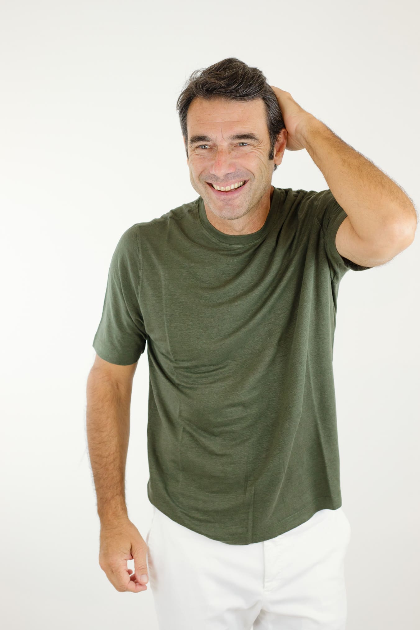 GUARINO Linen Jersey T-Shirt Short Sleeves Military Green