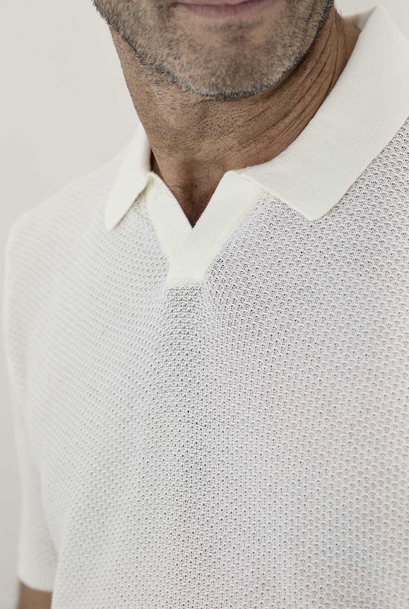 RAKKI' Milk White "V" Neck Polo Shirt