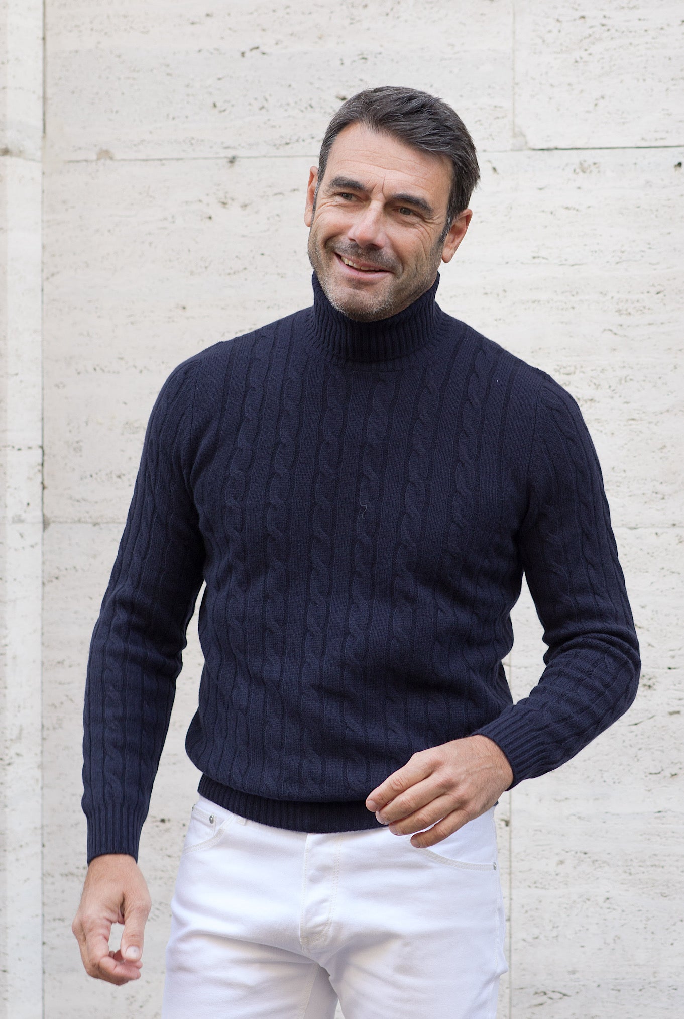 GUARINO Navy Blue Cashmere Turtleneck