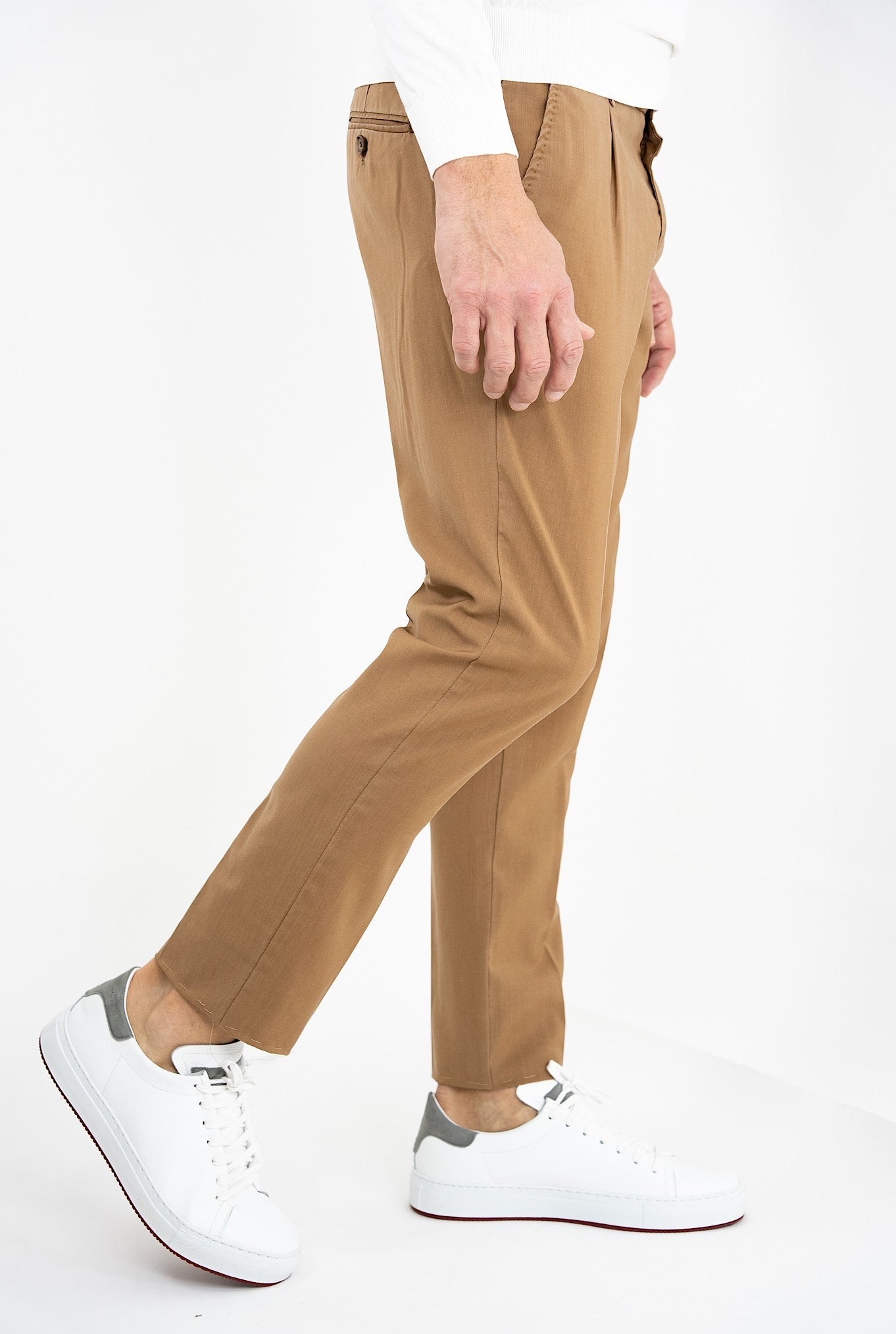 MYTHS Pantaloni Fresco Lana con Pinces Tabacco