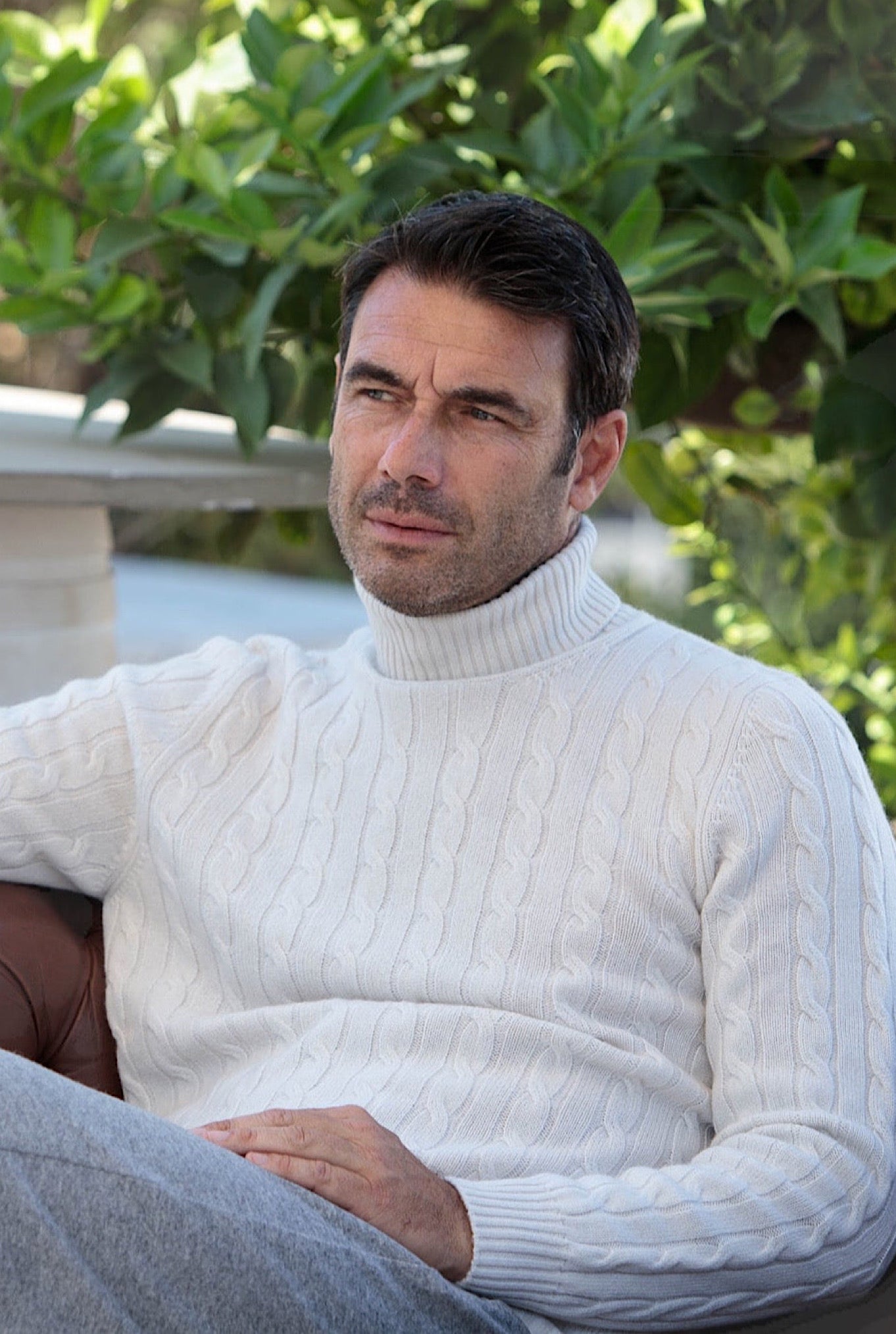 GUARINO White Cashmere Cable Turtleneck