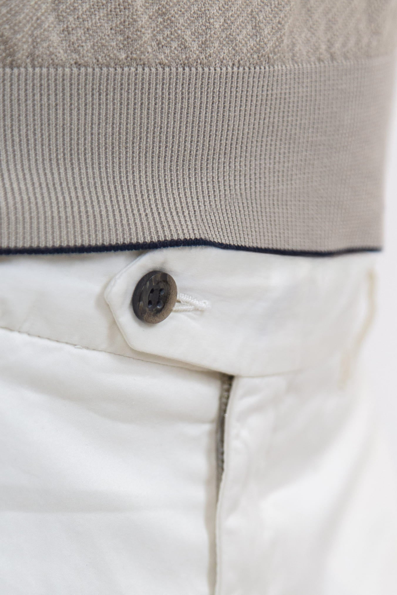 GUARINO Creamy White Cotton and Silk Trousers