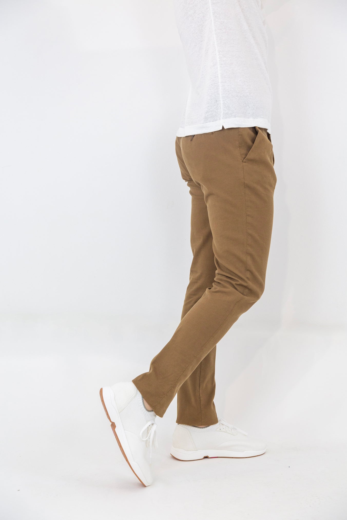 MYHTS Pantaloni con Pinces Cotone Stretch Tabacco