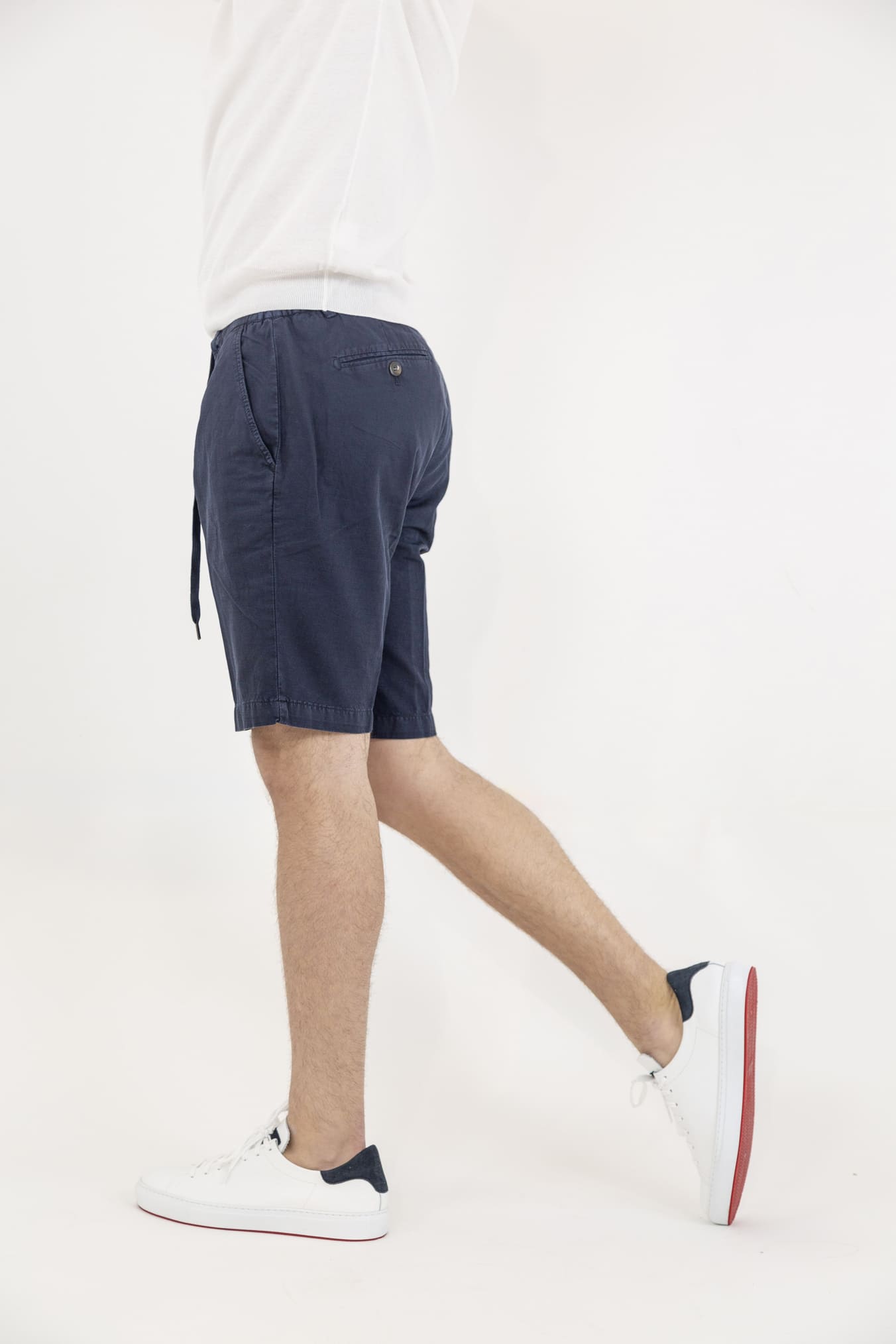 GUARINO Navy Blue Cotton Linen Bermuda Shorts with Drawstring