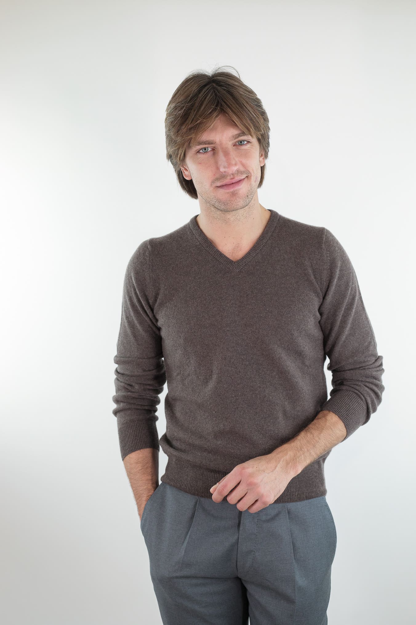 GUARINO Maglia Scollo V Cashmere Marrone