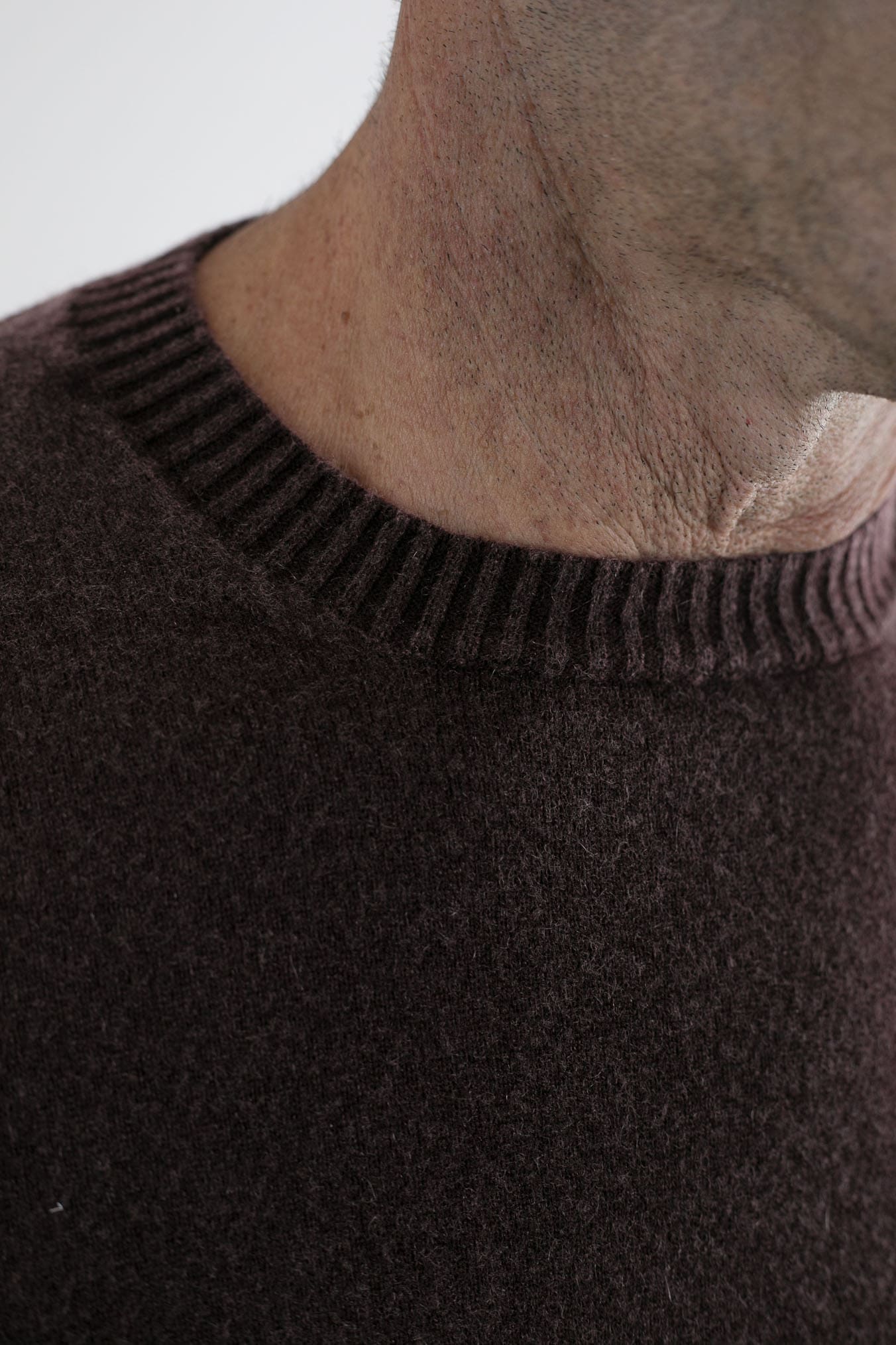 Argentina Frosted Cashmere Burgundy Crewneck