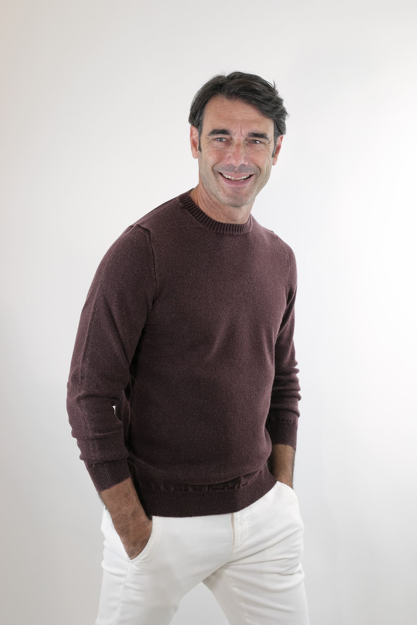 Argentina Frosted Cashmere Burgundy Crewneck