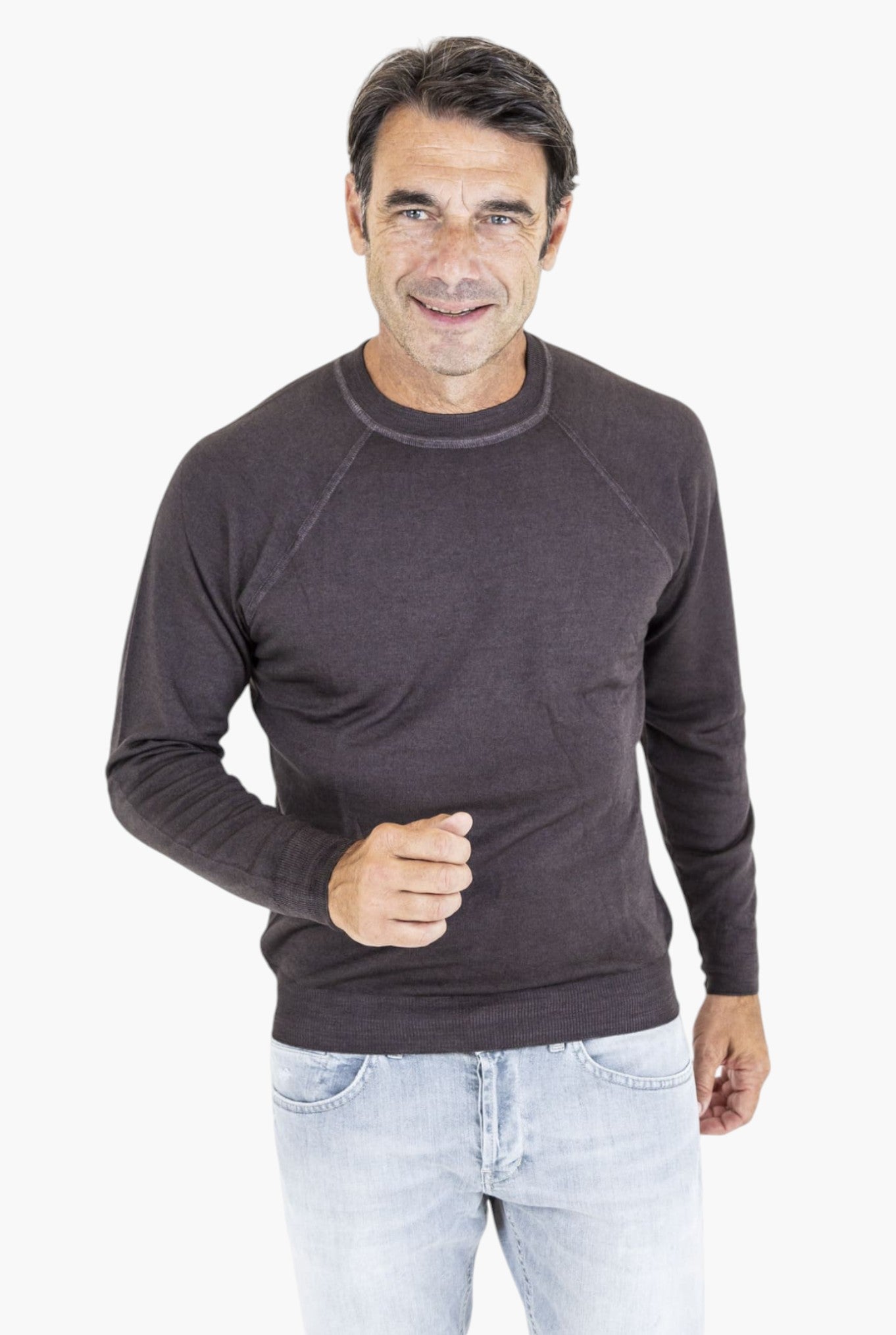 FEDELI Crewneck Raglan Dark Brown Washed Sweater