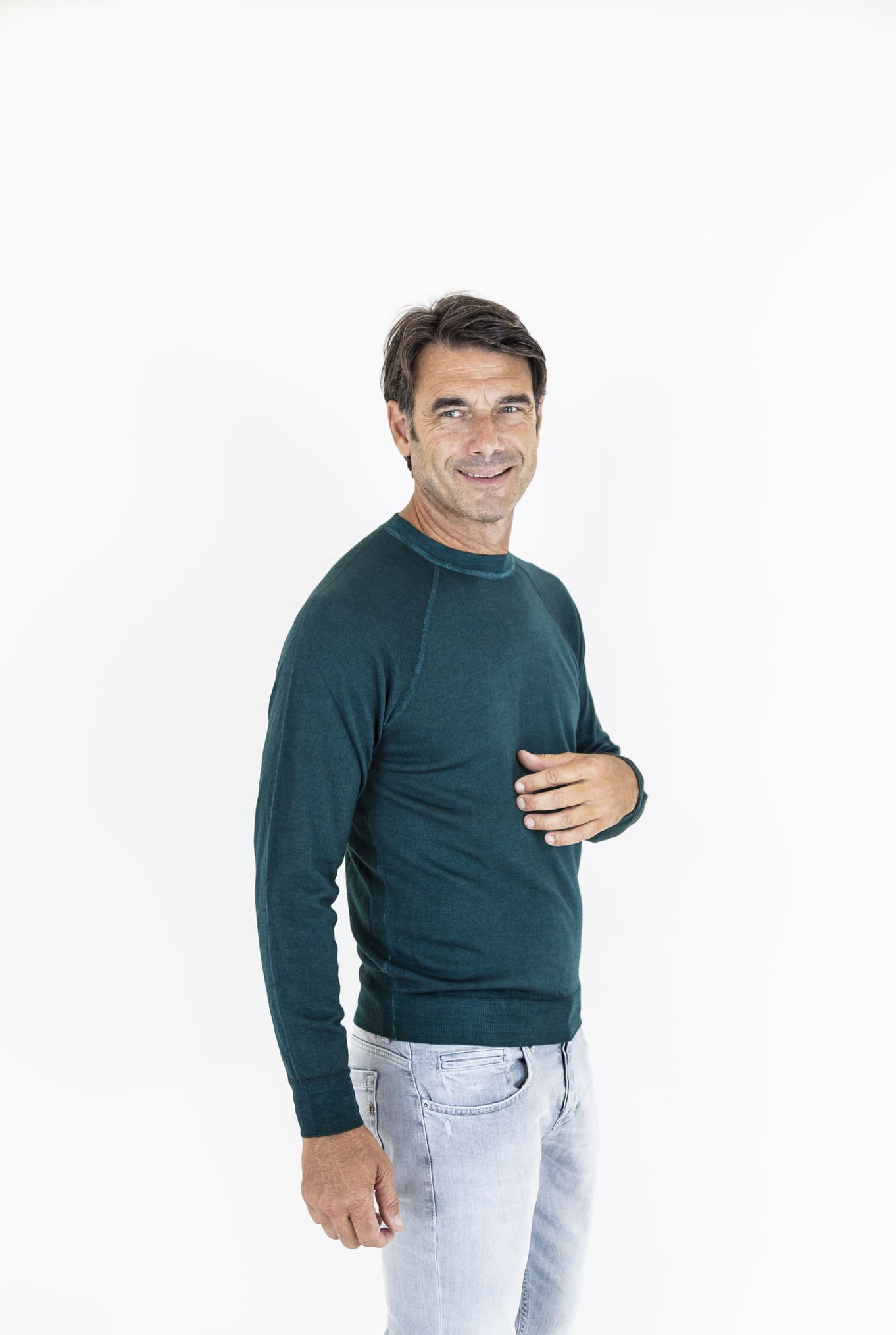 FEDELI Crewneck Raglan Green Washed Sweater