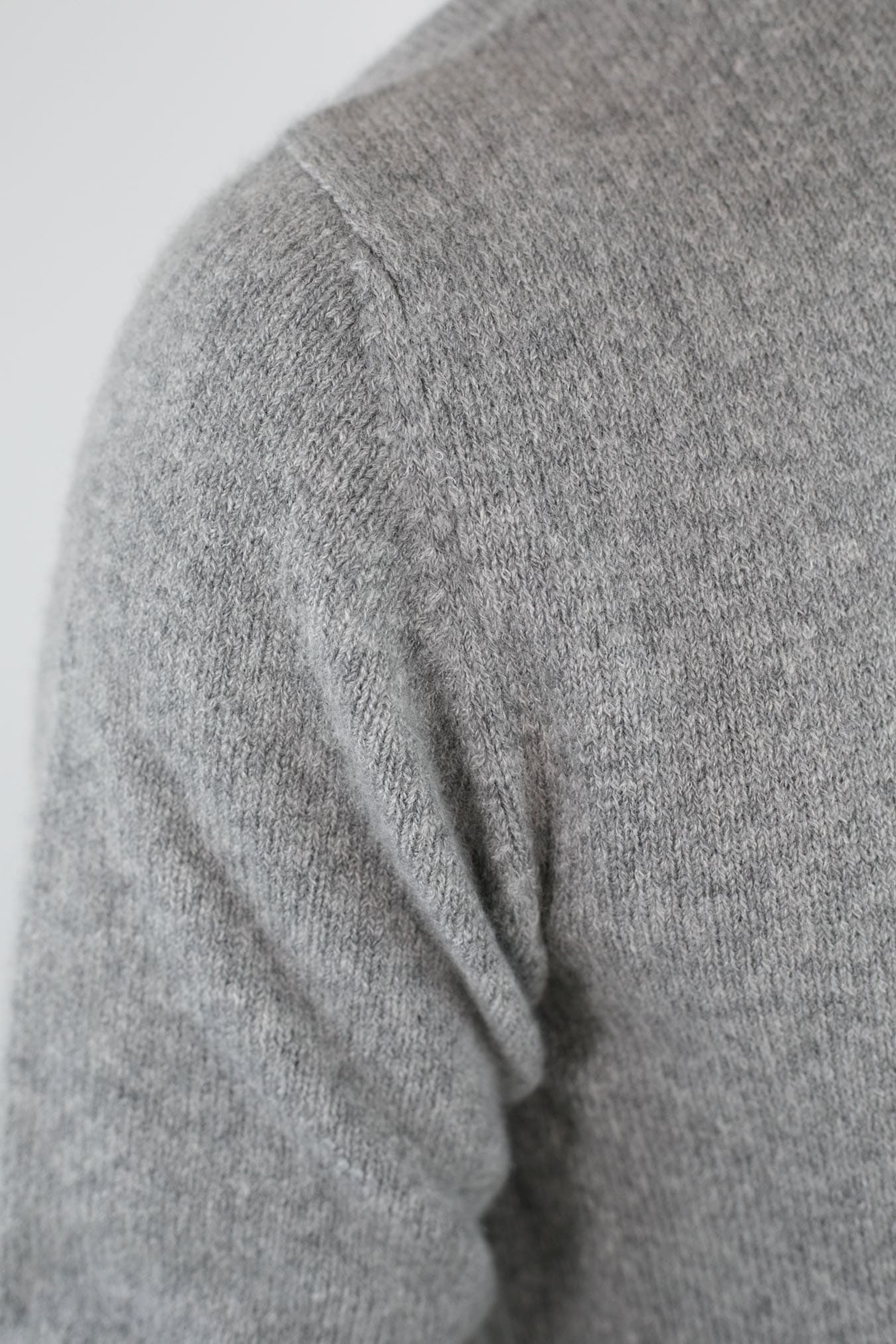 Girocollo Cashmere e Seta Grigio