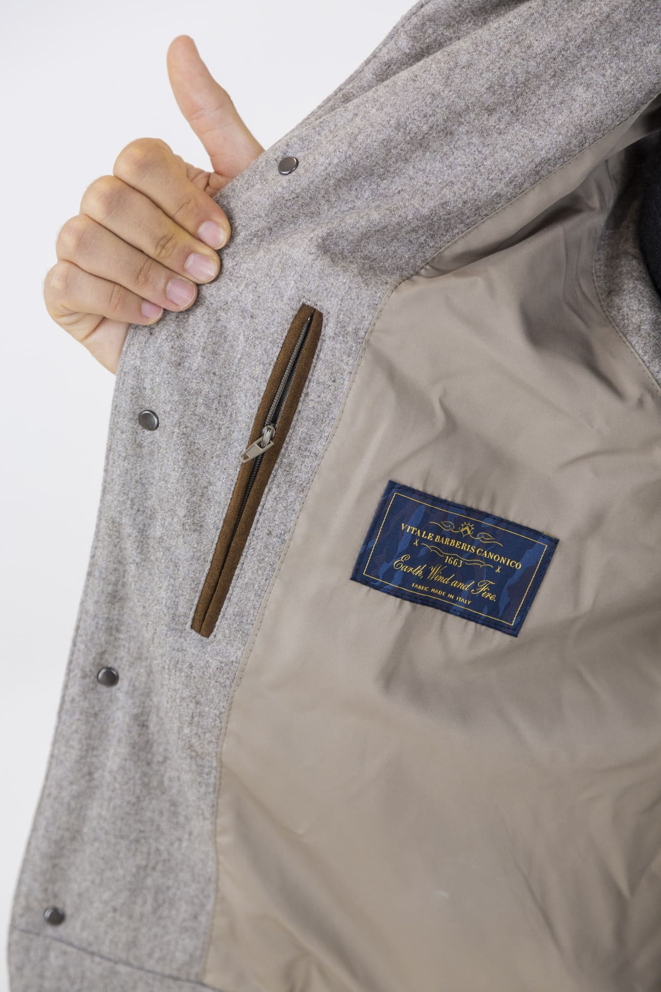 Gilet di Lana con Cappuccio Staccabile Beige