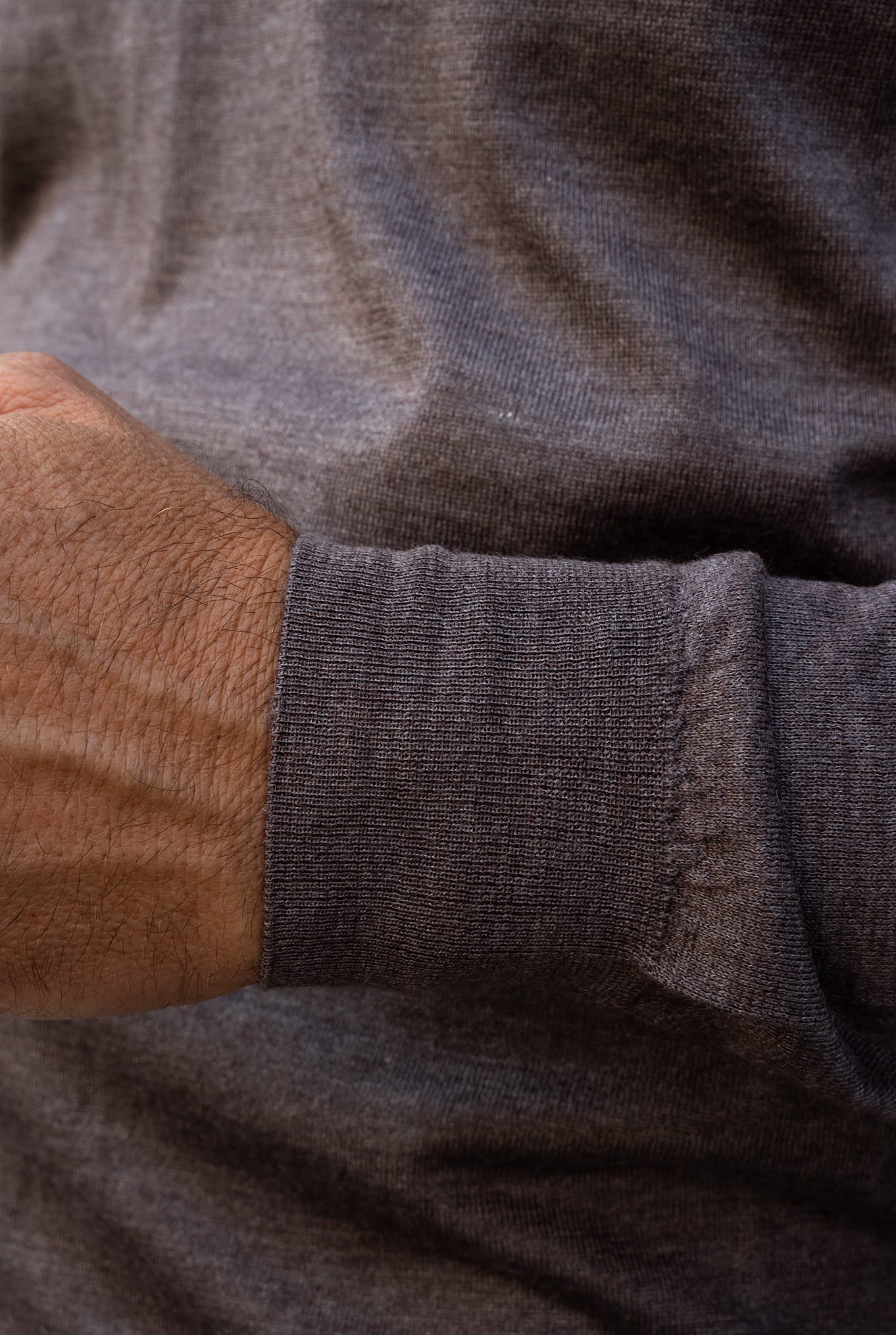 Walnut Combed Cashmere and Silk Turtleneck