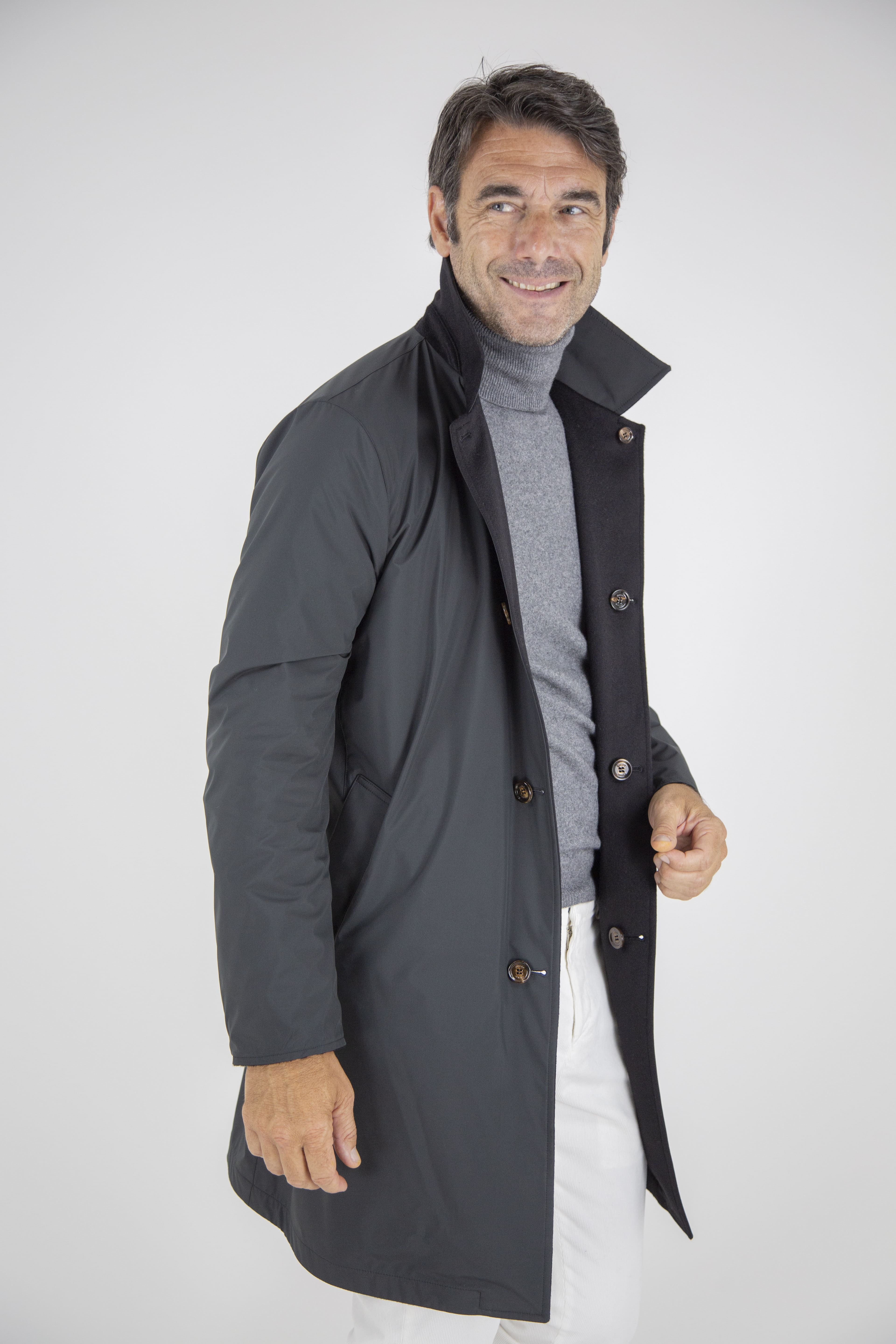 Cappotto Reversibile Cashmere e Nylon Nero